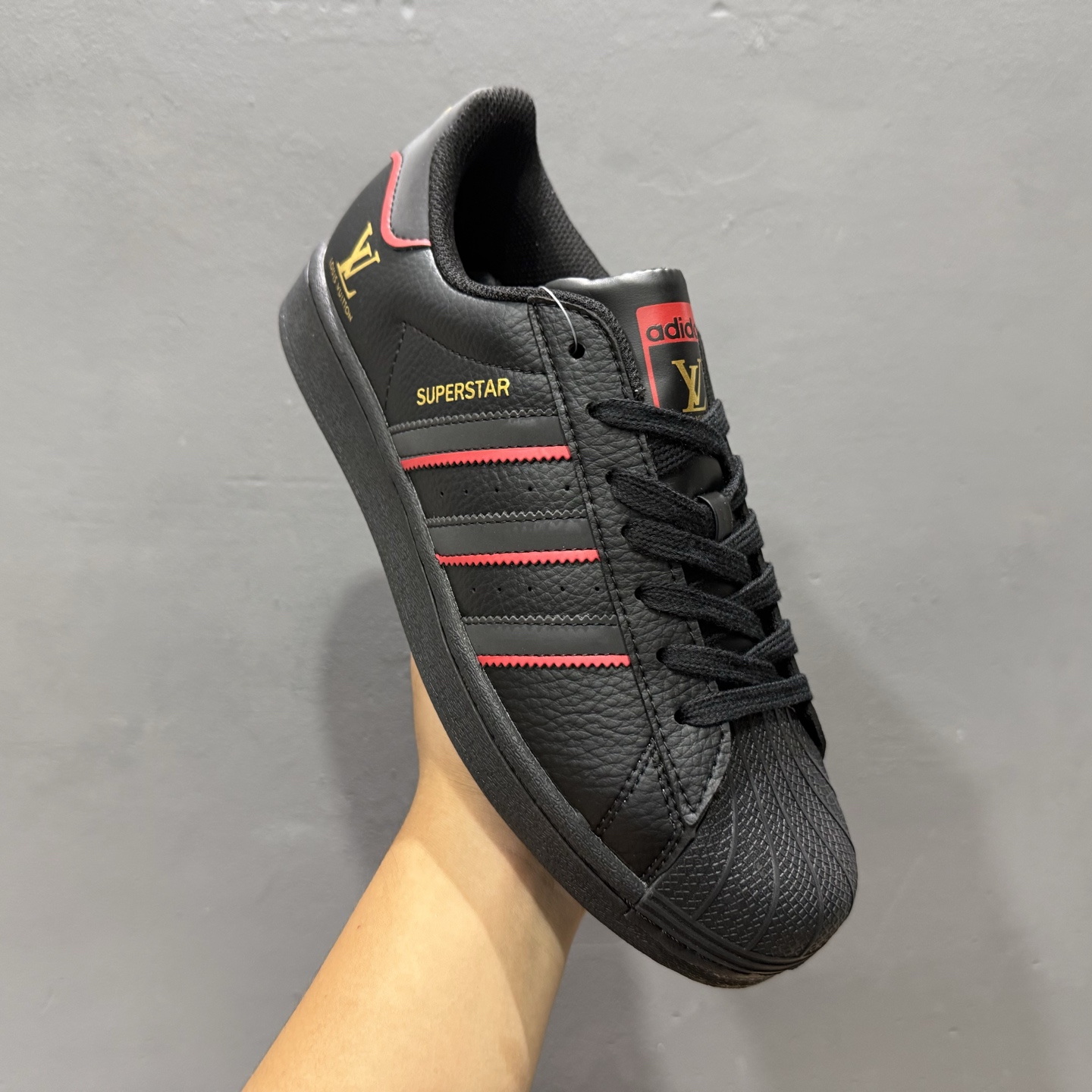 Adidas Originals Superstar 联名款贝壳头 JY8908