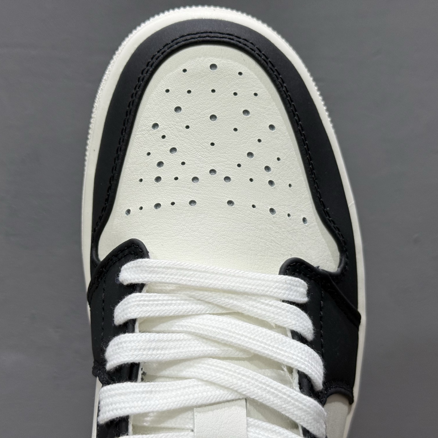 过验版本 Air Jordan 1 Low AJ1 乔1白灰绿色 低帮复古文化篮球鞋 IO2242-101