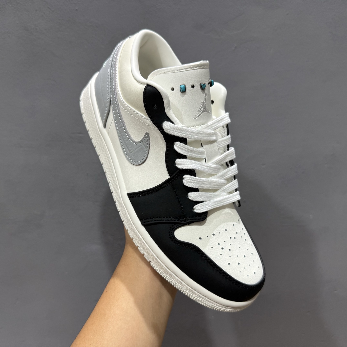 过验版本 Air Jordan 1 Low AJ1 乔1白灰绿色 低帮复古文化篮球鞋 IO2242-101