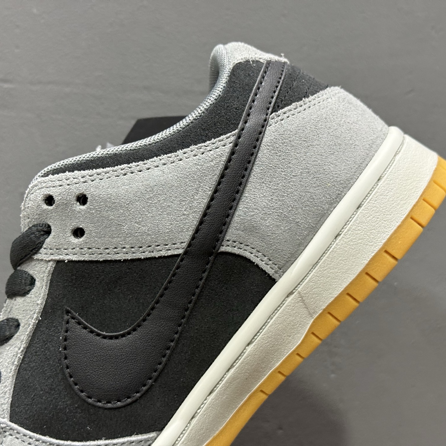NK SB Dunk Low 灰黑生胶 极限压缩利润空间 HF3063-001