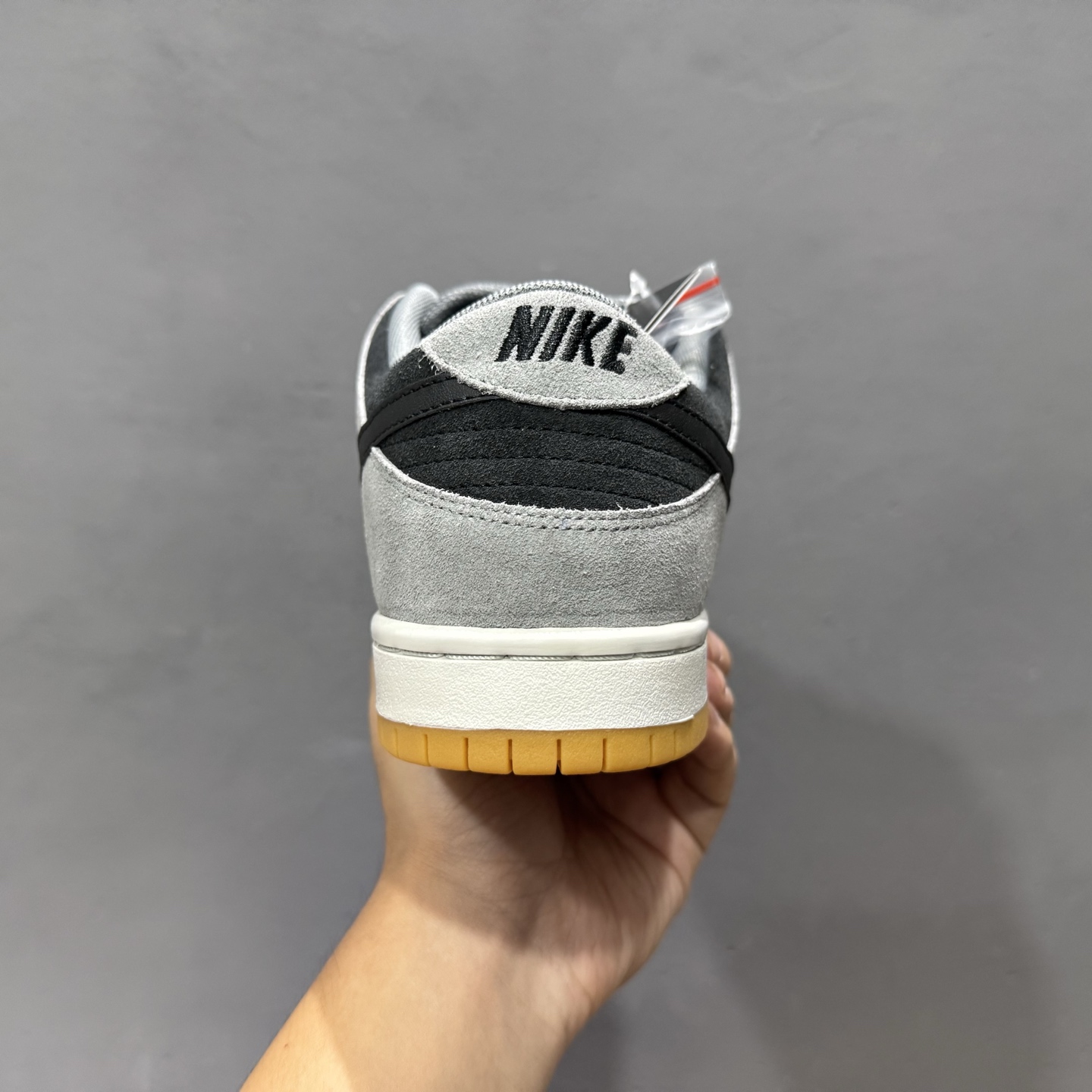 NK SB Dunk Low 灰黑生胶 极限压缩利润空间 HF3063-001