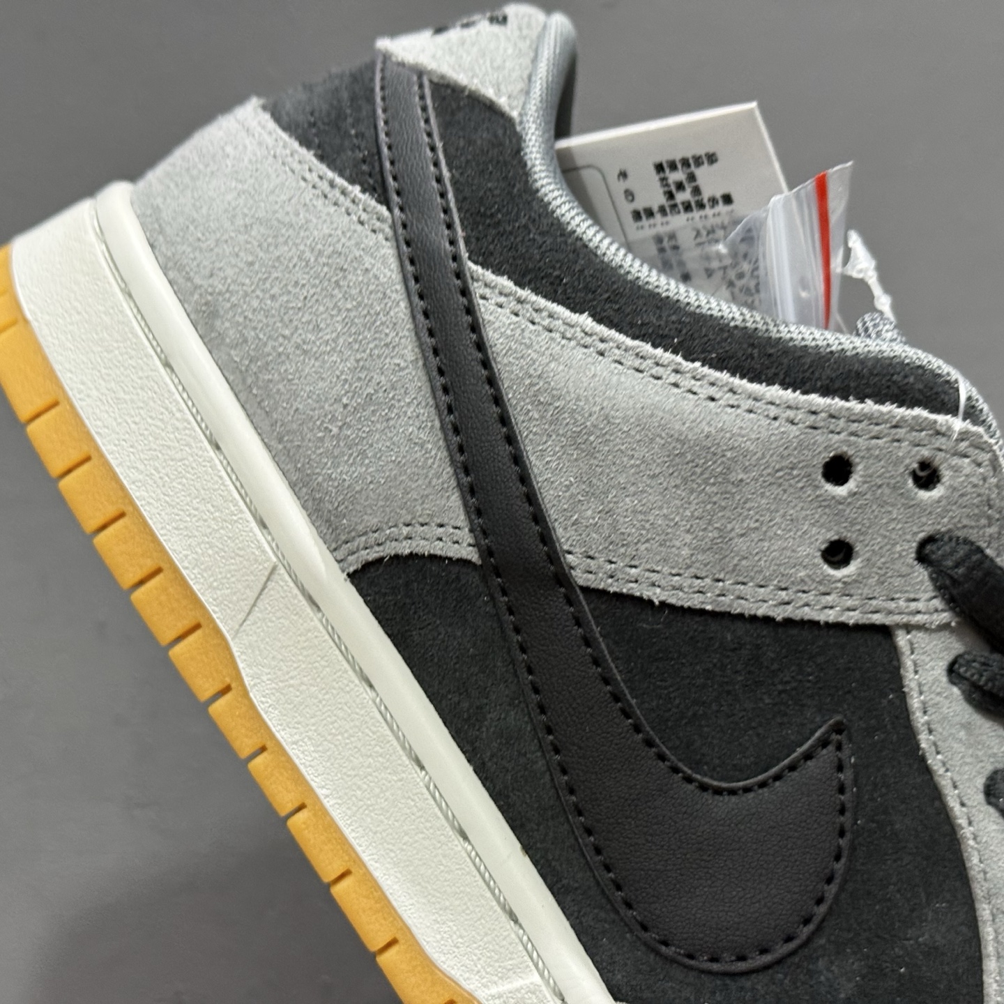 NK SB Dunk Low 灰黑生胶 极限压缩利润空间 HF3063-001