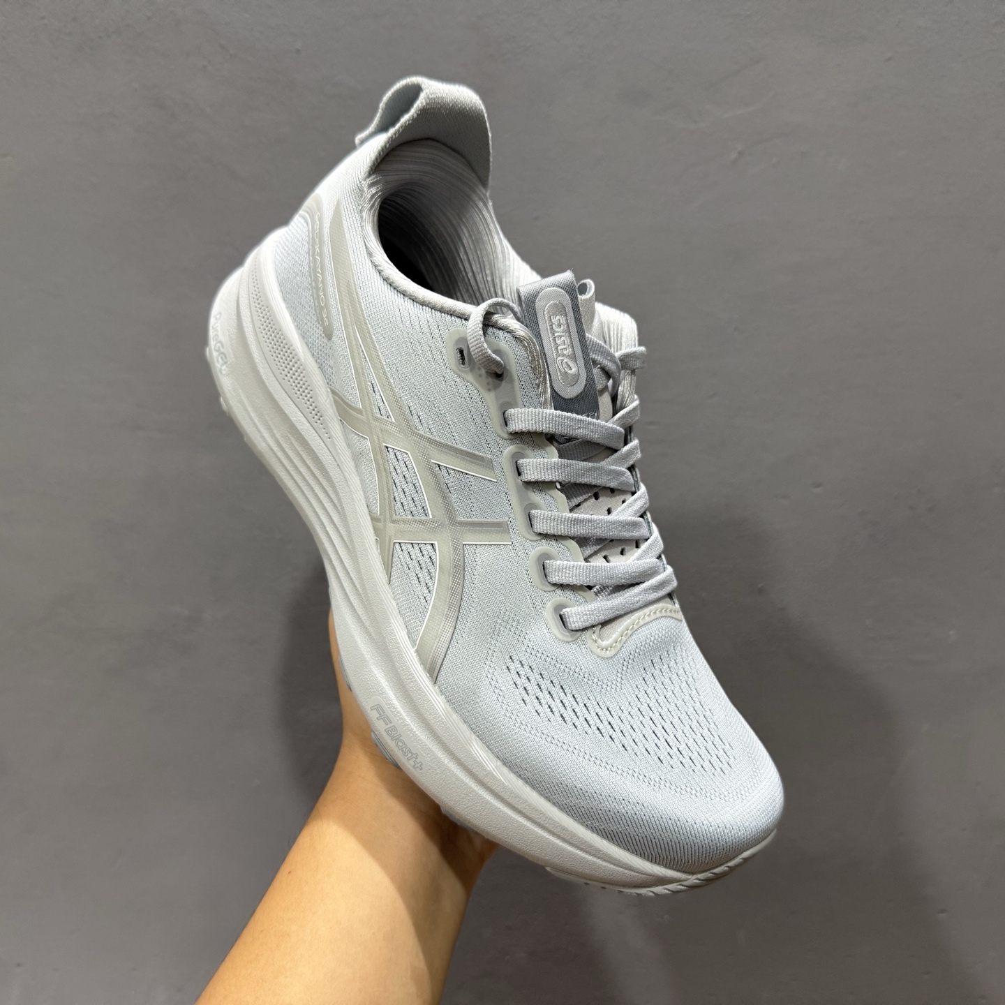 ASICS Gel-Kayano 32 休闲运动鞋透气休闲鞋减震轻质跑步鞋 1011C051-020