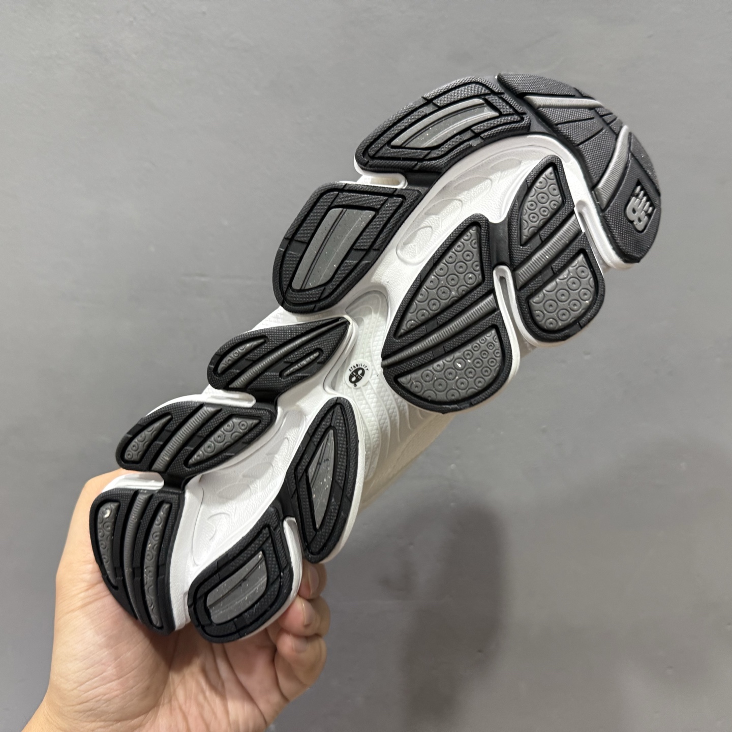 New Balance 新百伦 网面休闲鞋 U2000ETD