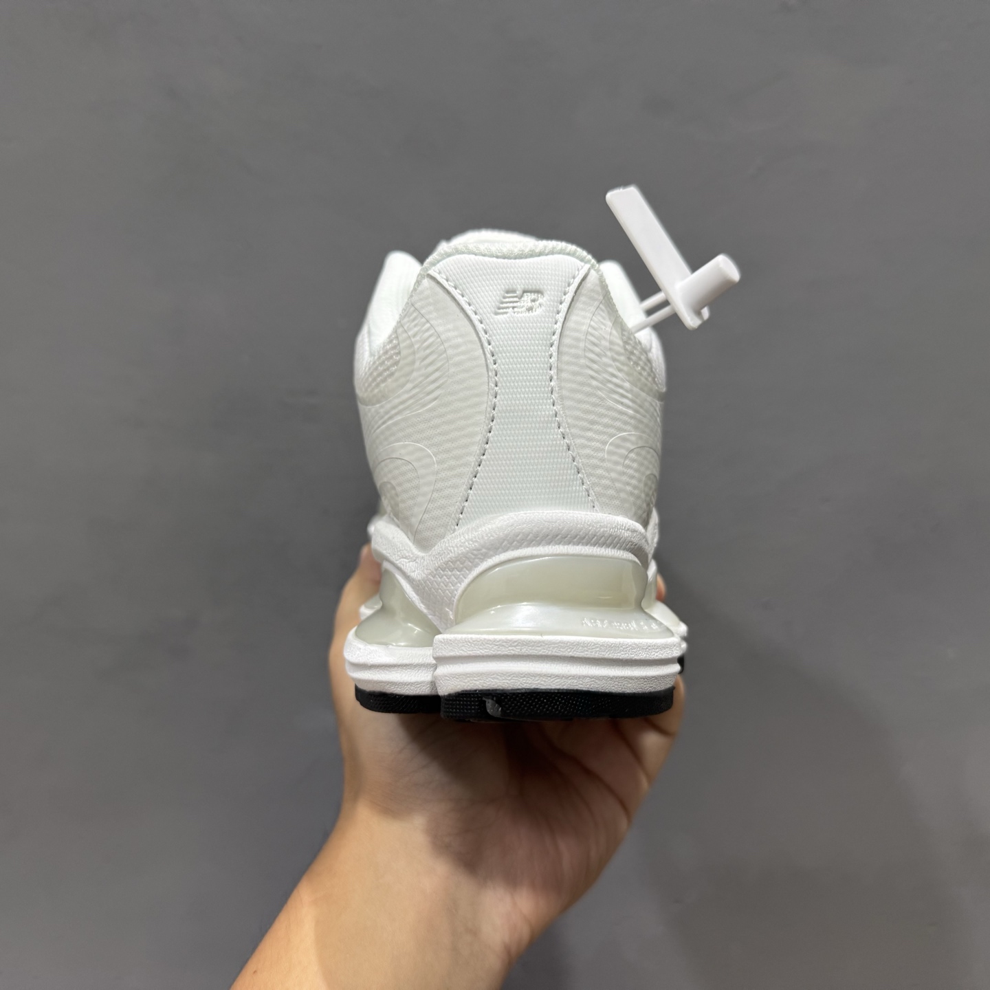 New Balance 新百伦 网面休闲鞋 U2000ETD