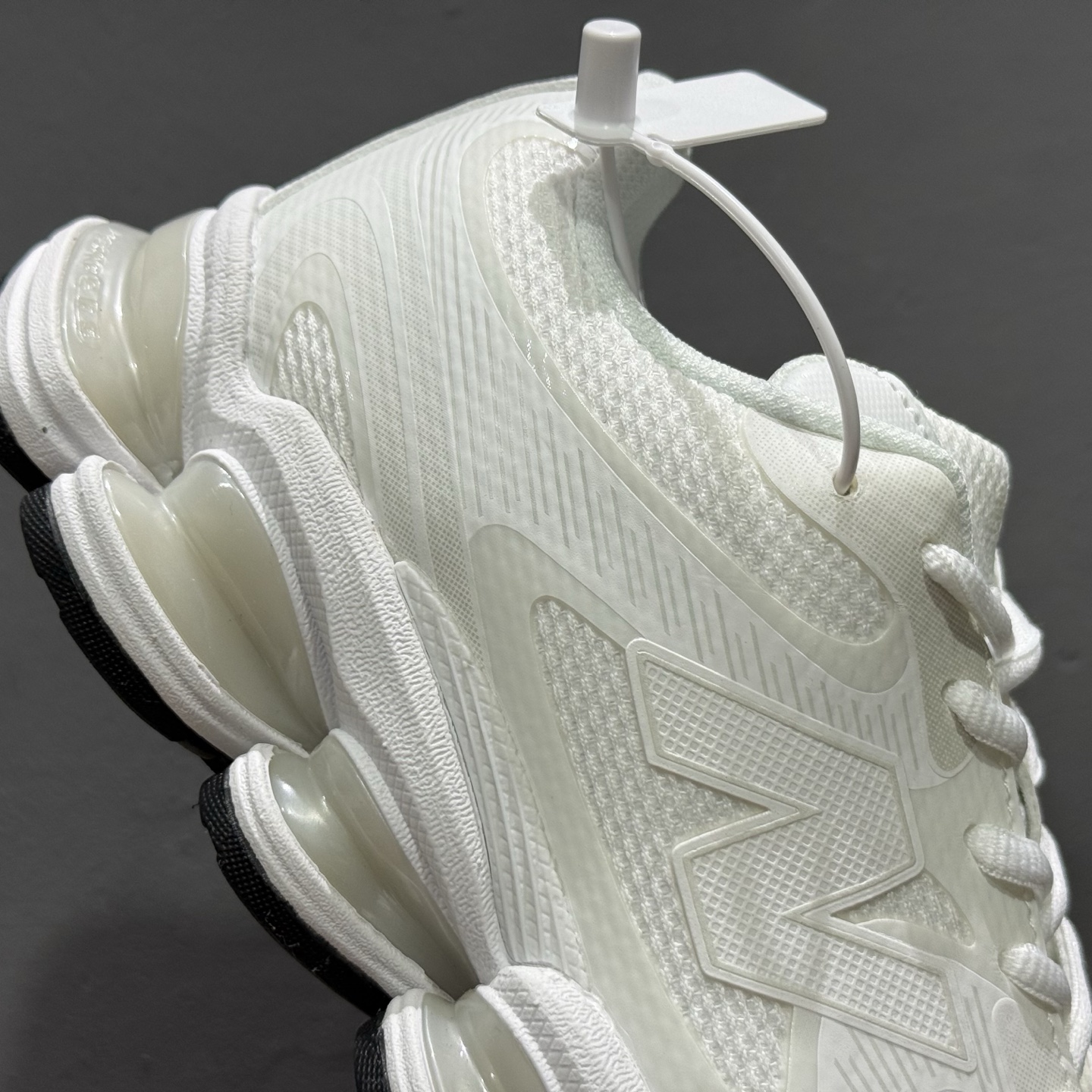 New Balance 新百伦 网面休闲鞋 U2000ETD