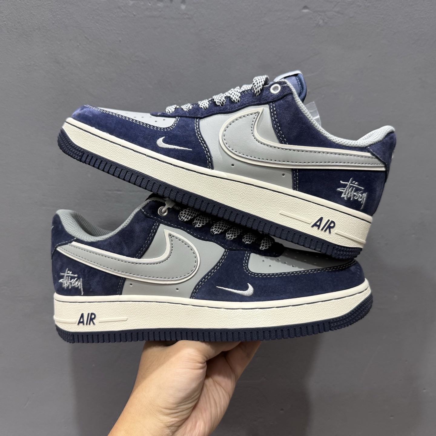 Sup x Air Force 1 Low 翻毛米灰黑 SJ6698-007