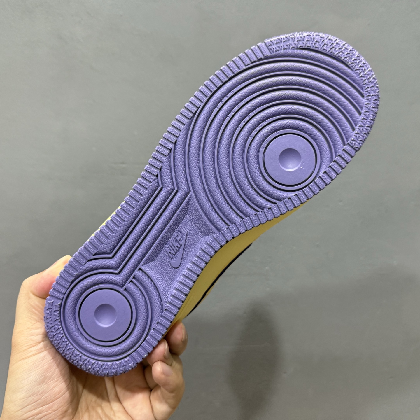 Nike Air Force 1'07 Low 科比 空军一号低帮休闲板鞋 HV9408-700