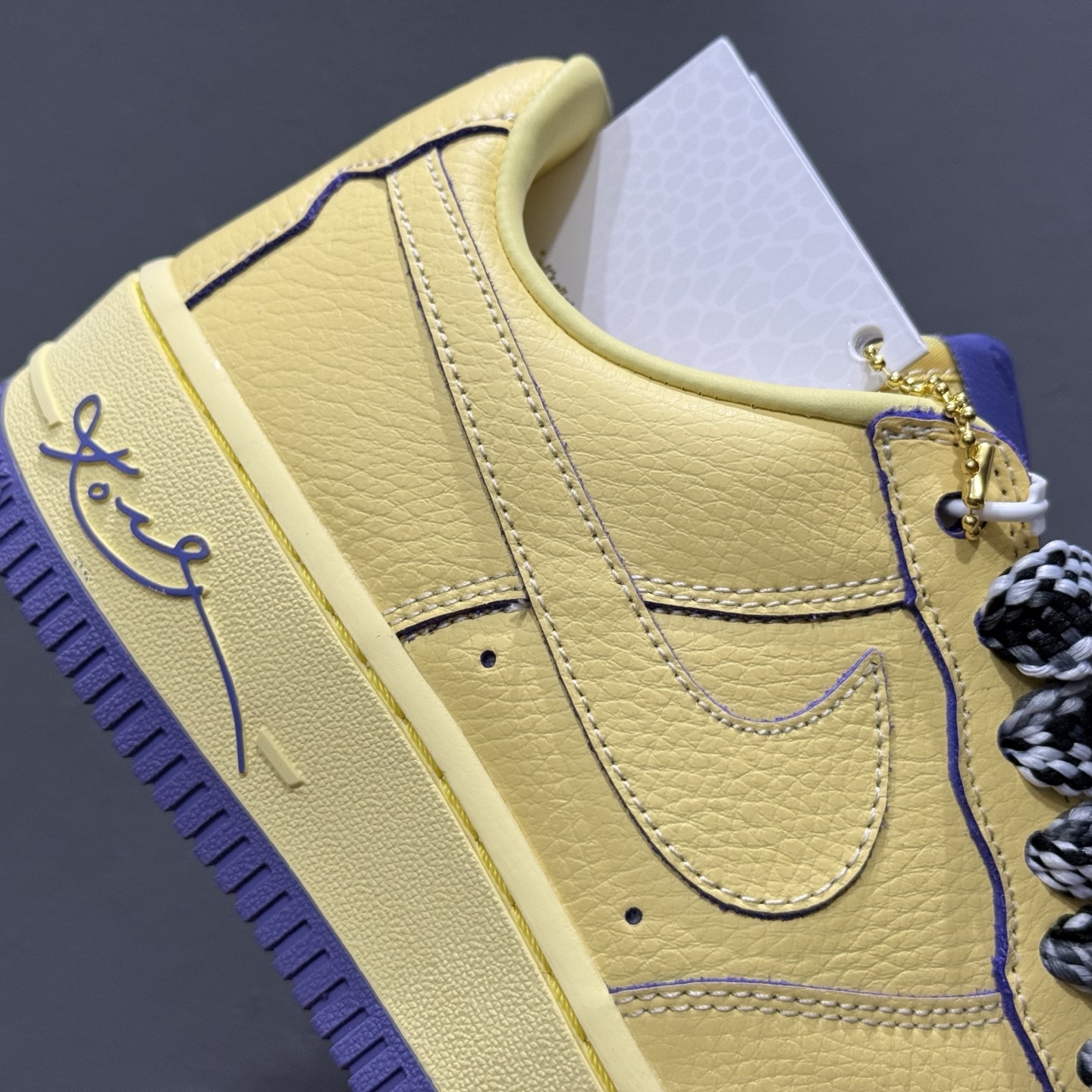 Nike Air Force 1'07 Low 科比 空军一号低帮休闲板鞋 HV9408-700