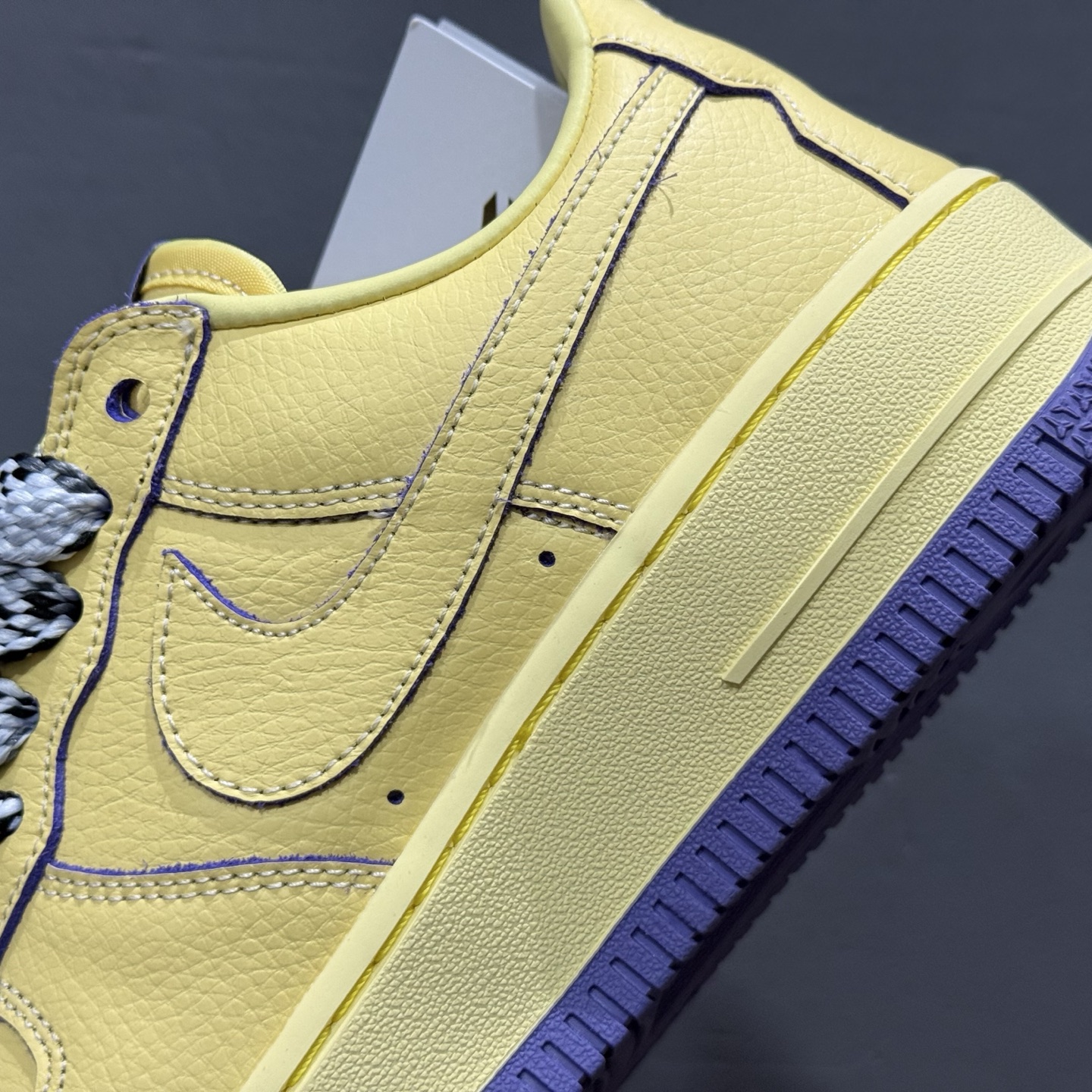 Nike Air Force 1'07 Low 科比 空军一号低帮休闲板鞋 HV9408-700