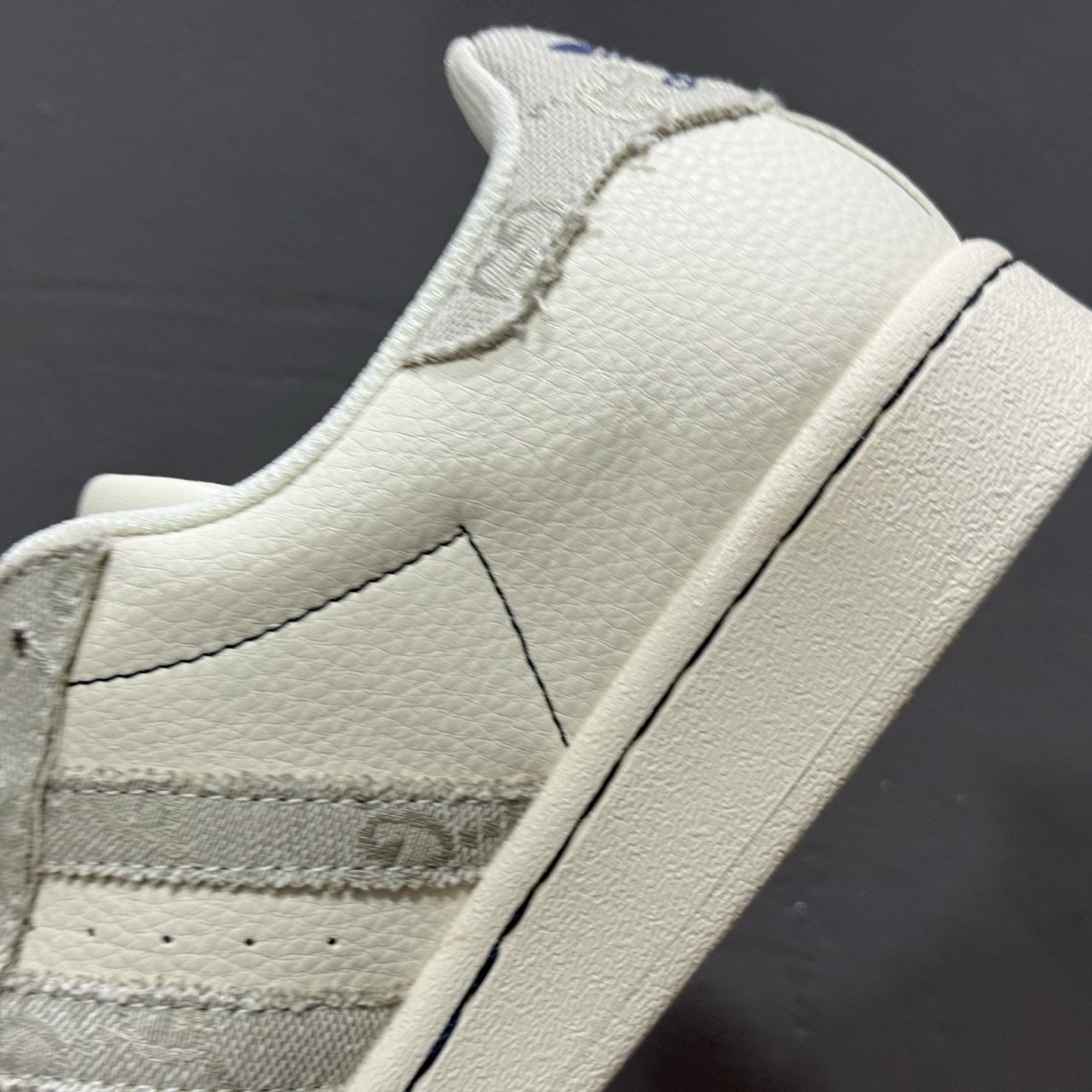 Adidas Originals Superstar 联名款贝壳头 jy8921-331
