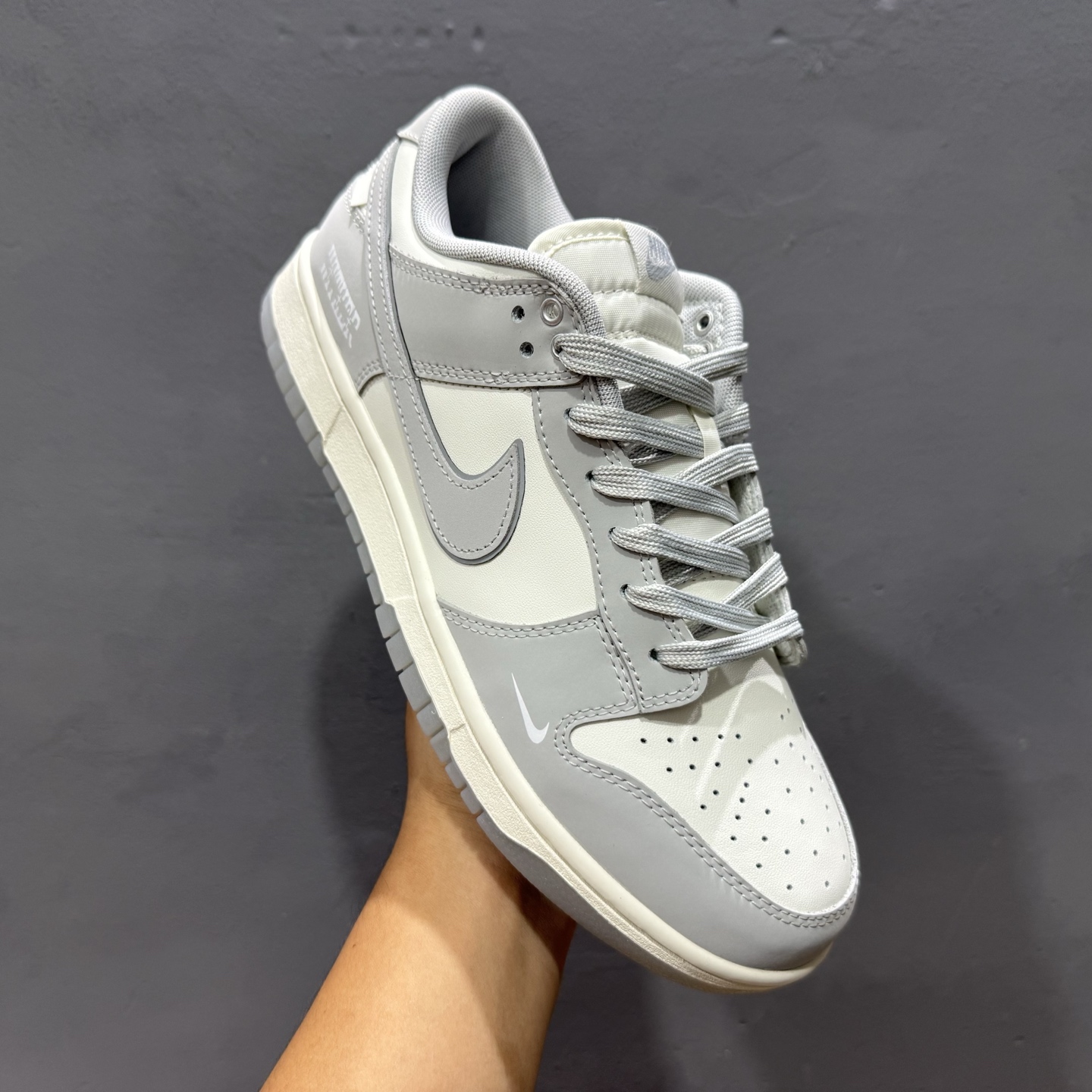 Nike SB Dunk Low 周年高端定制 低帮休闲板鞋 GW0414-023