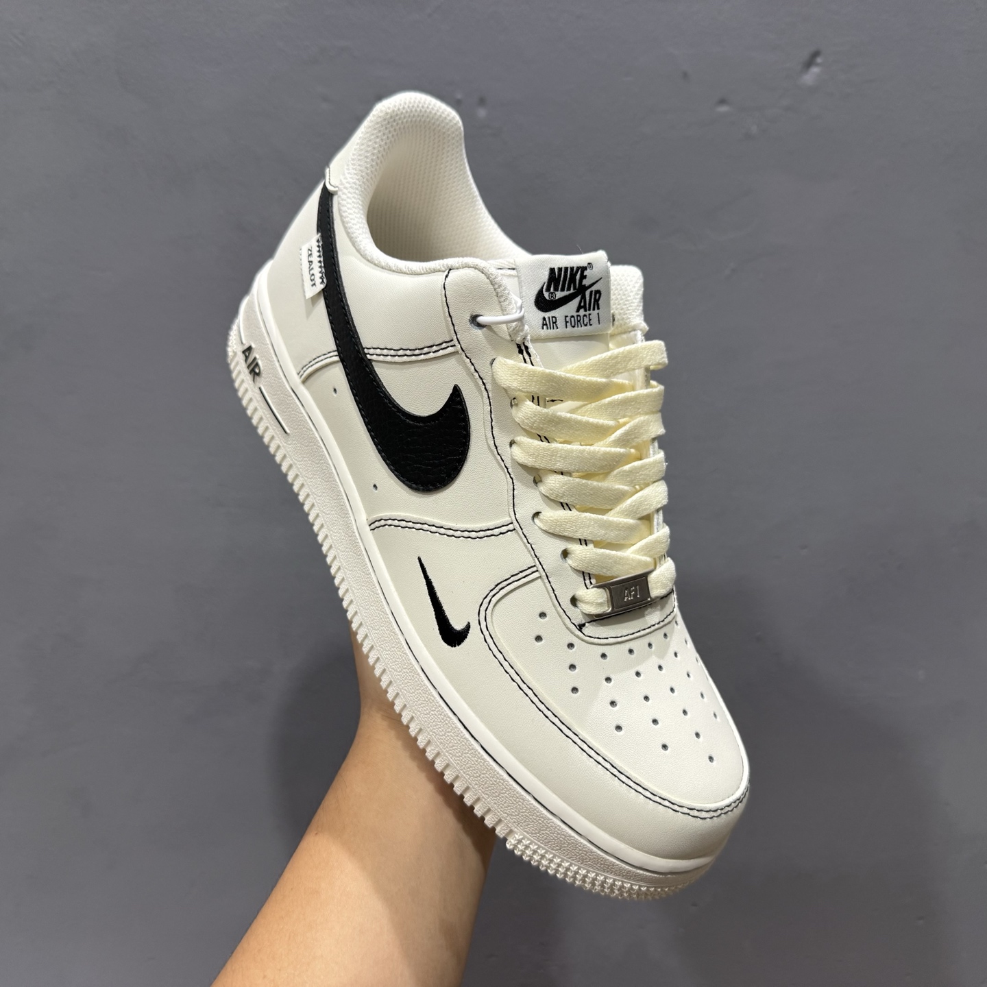 NK Air Force 1 空军一号休闲板鞋 ZH0316-093