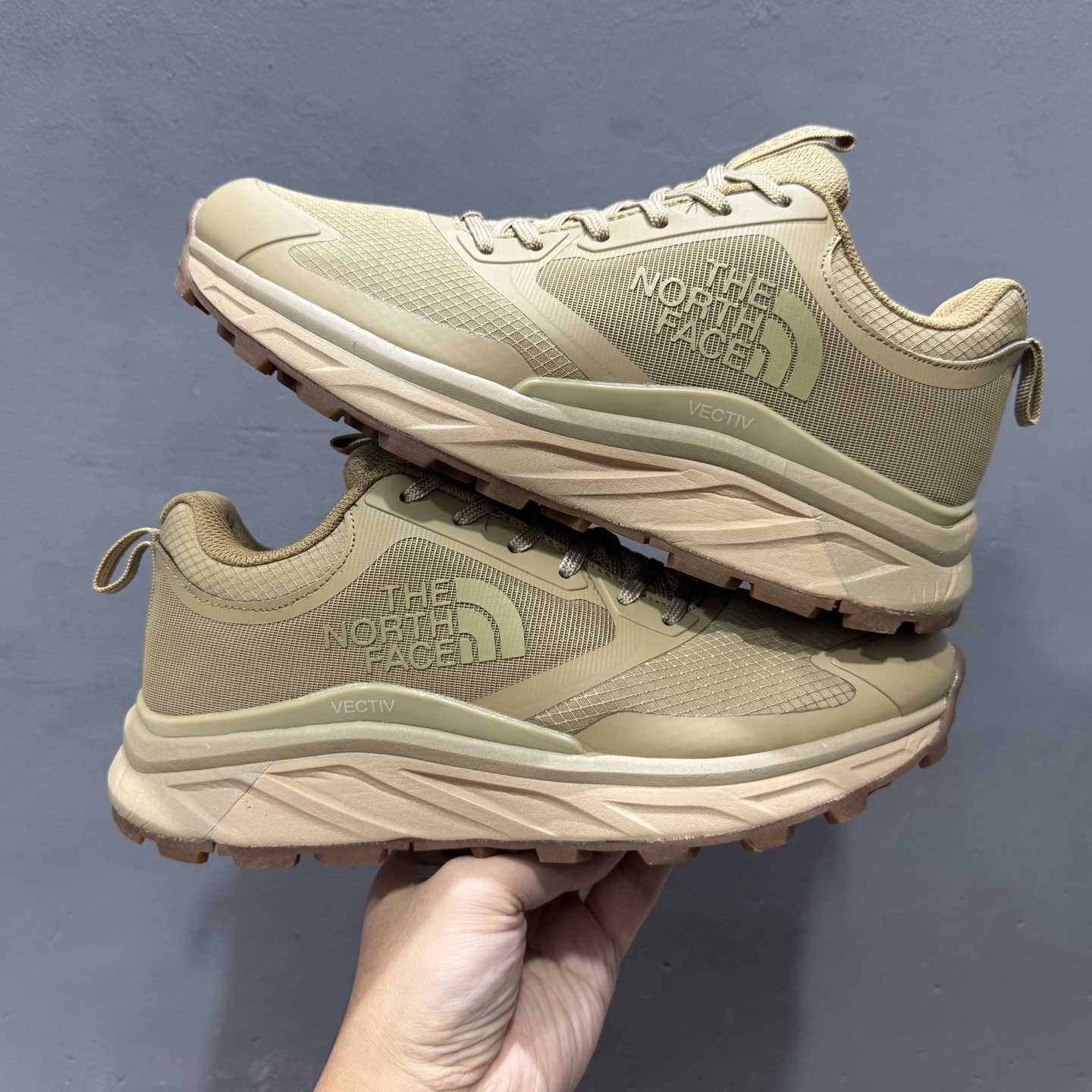 240 The North Face 北面乐斯菲斯户外运动休闲登山鞋越野徒步鞋