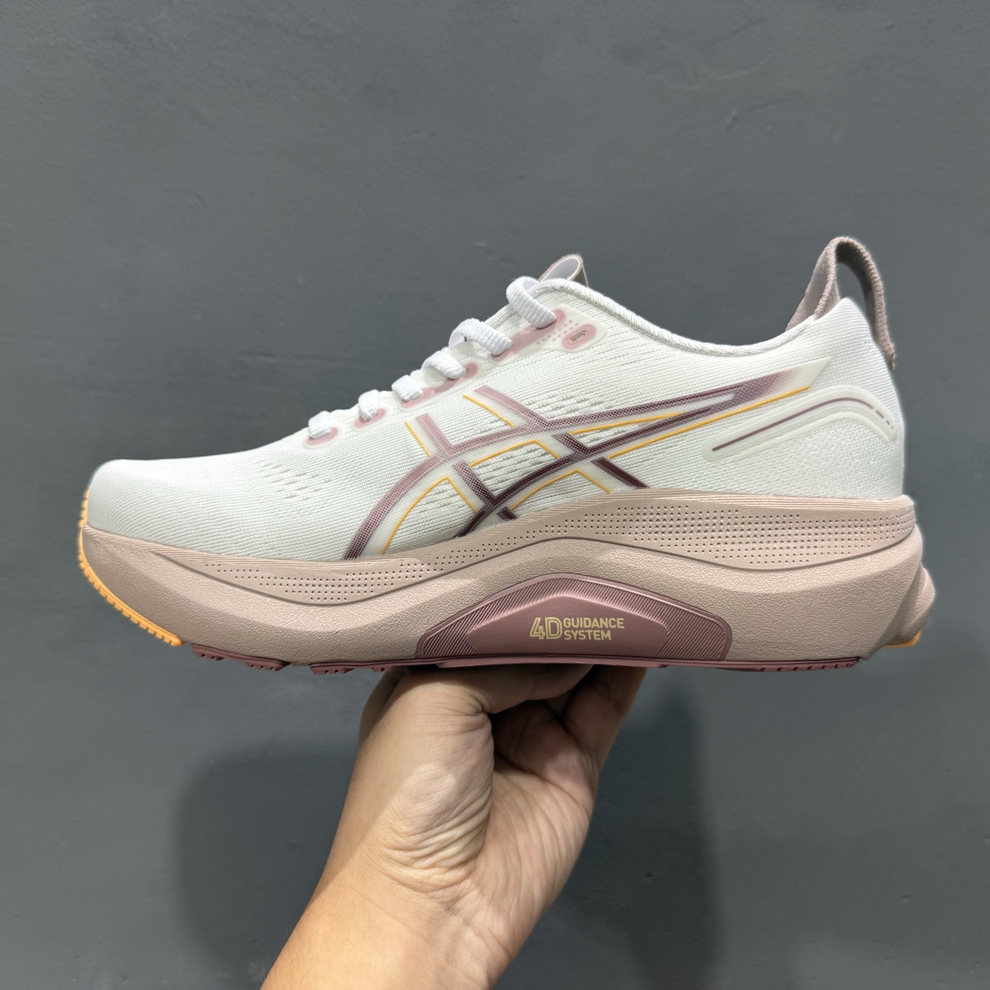 Asics Gel-Nimbus 27 舒适防滑耐磨低帮休闲跑步鞋 1012B838-101