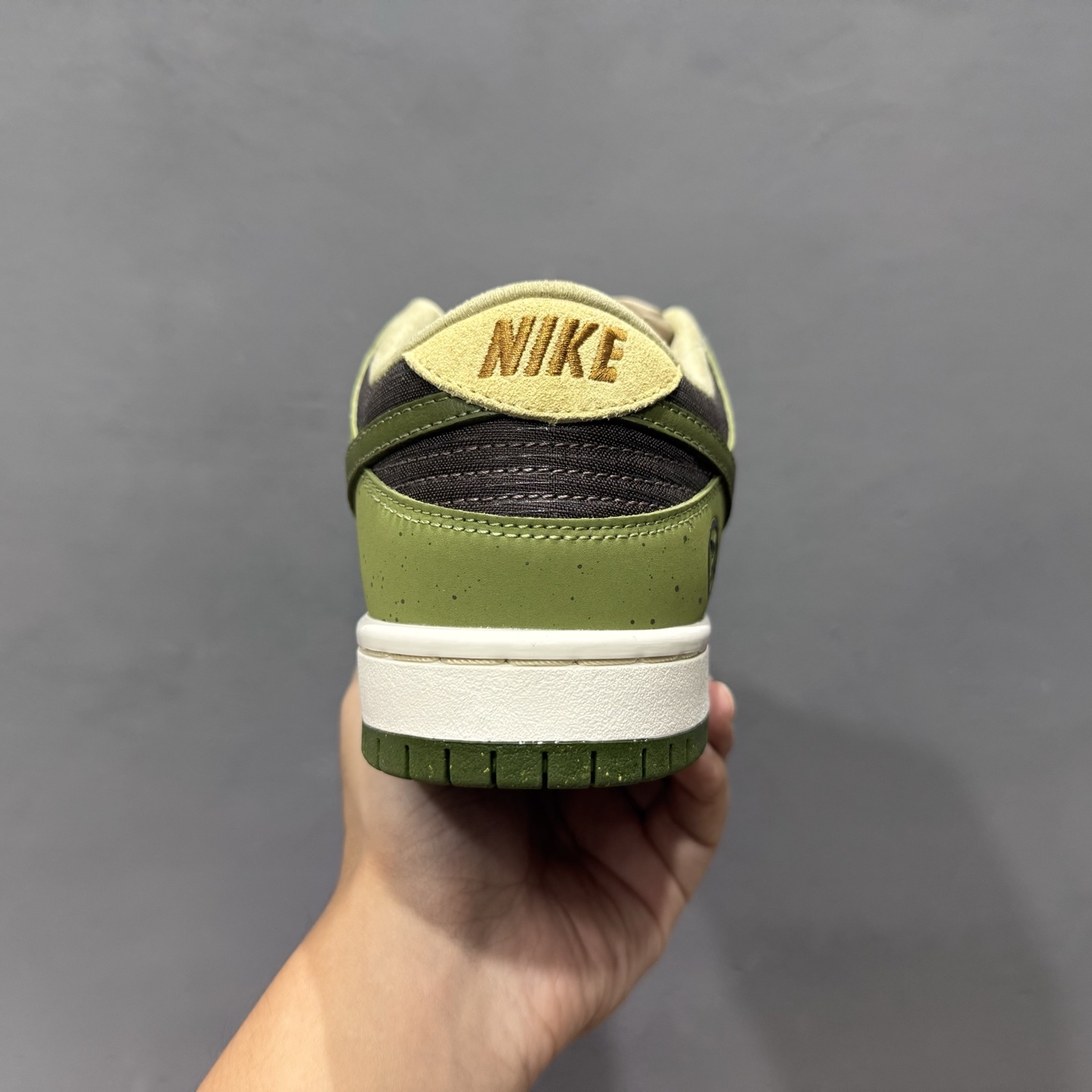 Yuto Horigome x Nk SB Dunk 联名款2.0 低帮休闲板鞋 HF8022-300