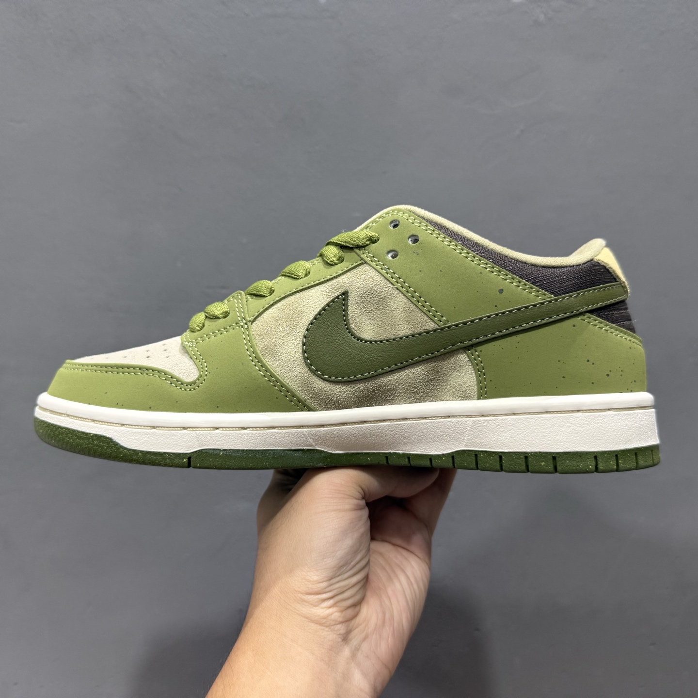 Yuto Horigome x Nk SB Dunk 联名款2.0 低帮休闲板鞋 HF8022-300
