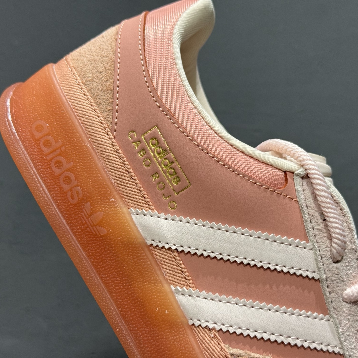 Bad Bunny x adidas originals GAZELLE INDOOR 红棕色 JS5052