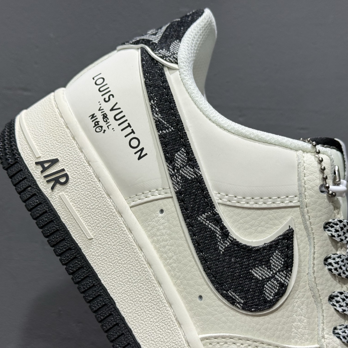 ￥260 Nike Air Force 1'07 Low LV联名 黑牛仔印花 空军一号低帮休闲板鞋 SM6668-108