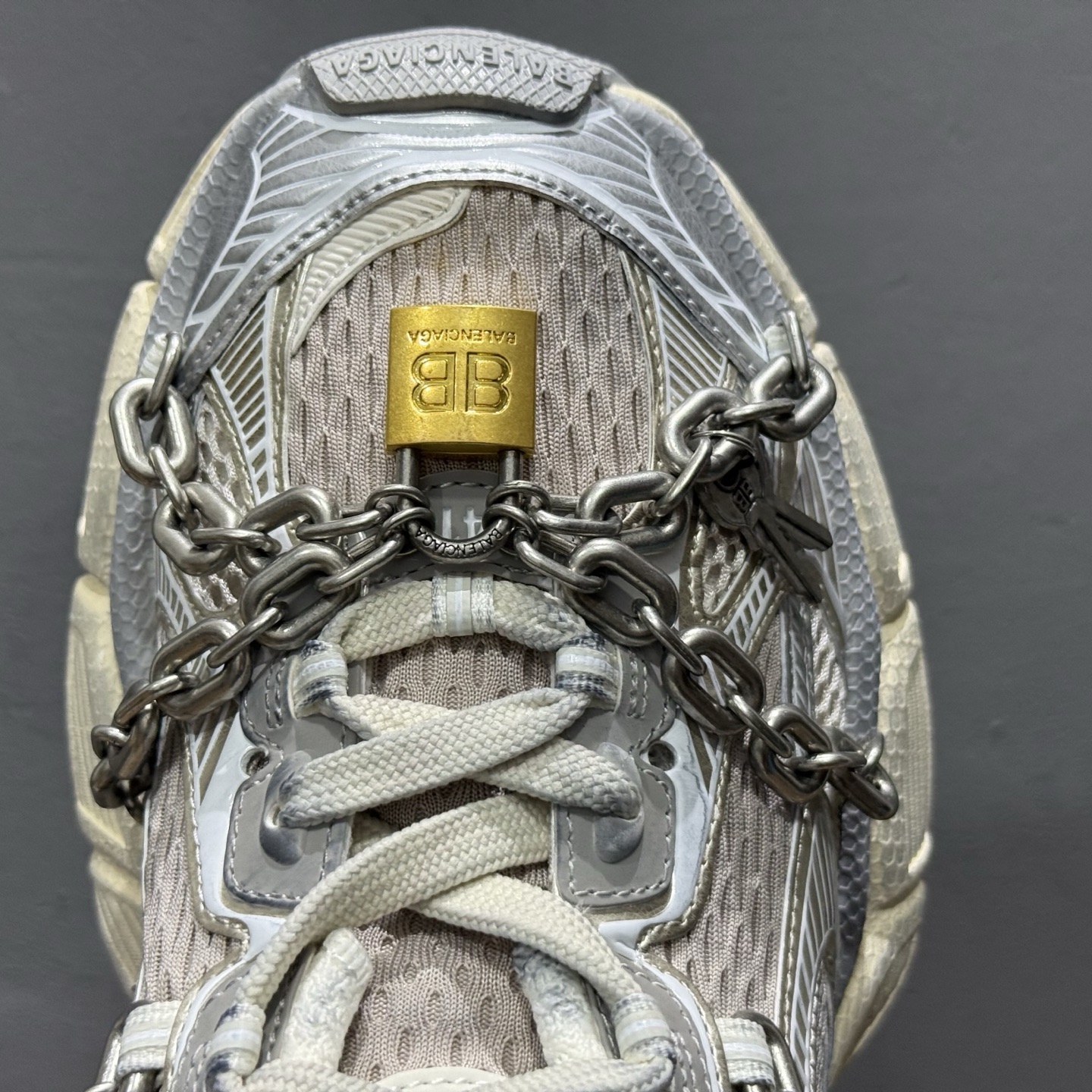 520 Balenciaga Phantom Sneaker 3XL 巴黎世家二代 新款金属锁扣 潮流跑鞋  825623 W3XL2 0101
