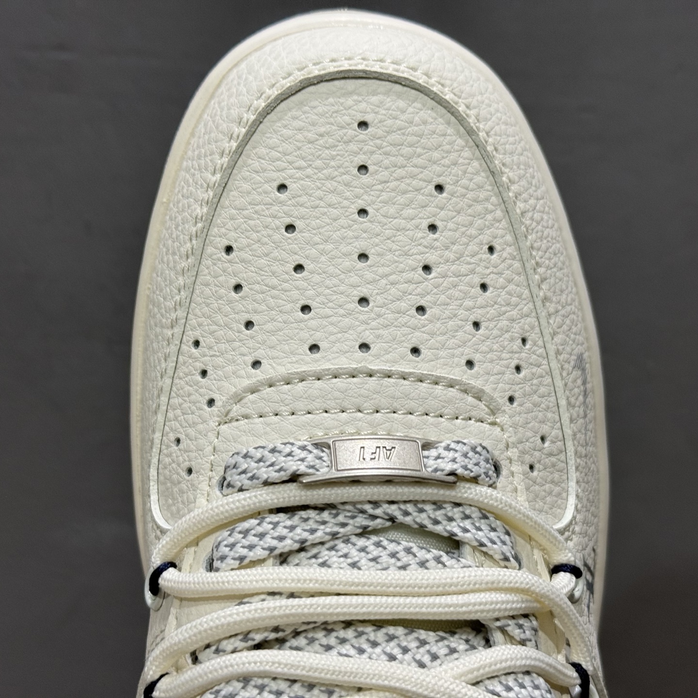 ￥260 Nike Air Force 1'07 Low LV联名 花蓝勾抽绳 空军一号低帮休闲板鞋 DM6868-064