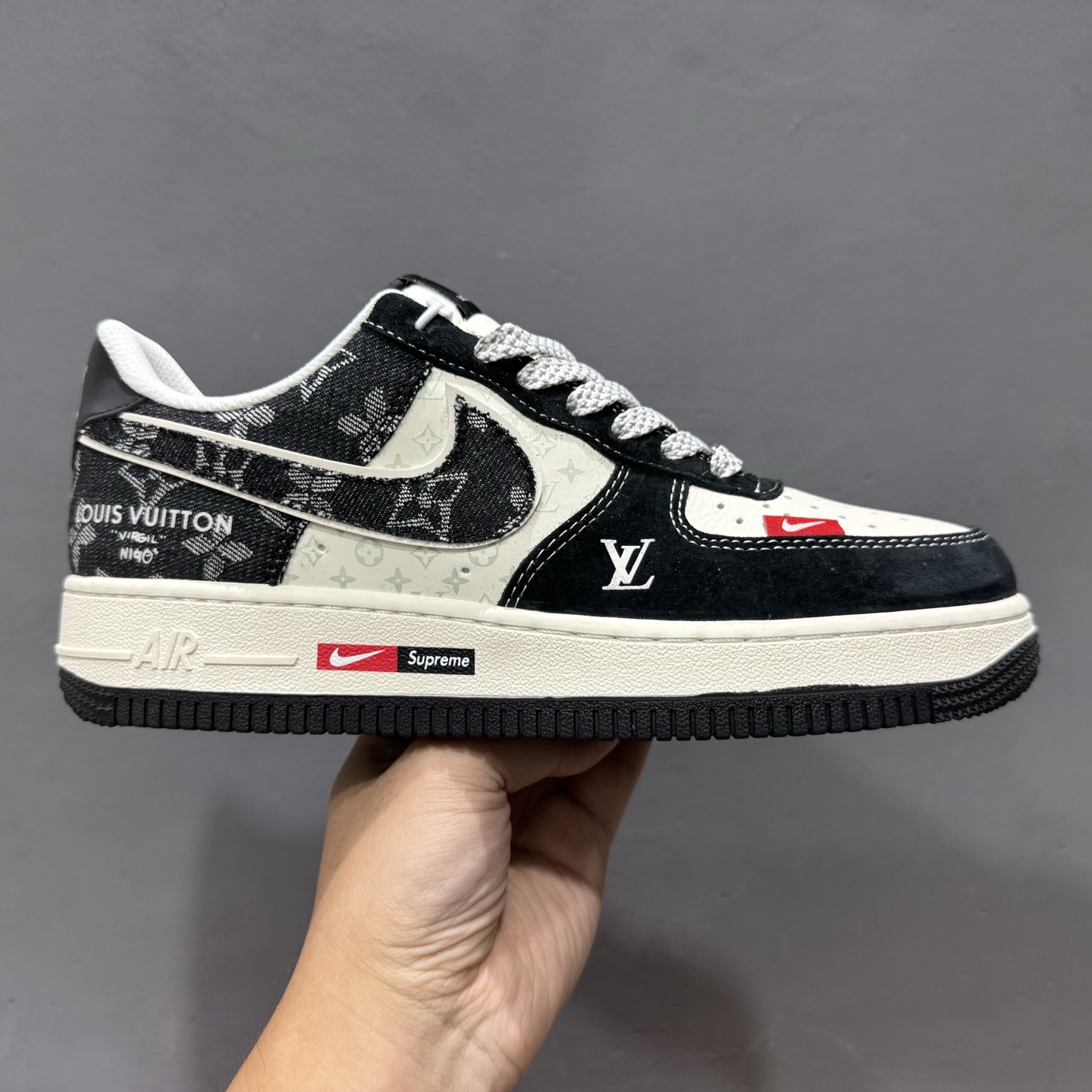 ￥260 Nike Air Force 1'07 Low LV联名 牛仔猪八米黑 空军一号低帮休闲板鞋 MZ9588-805