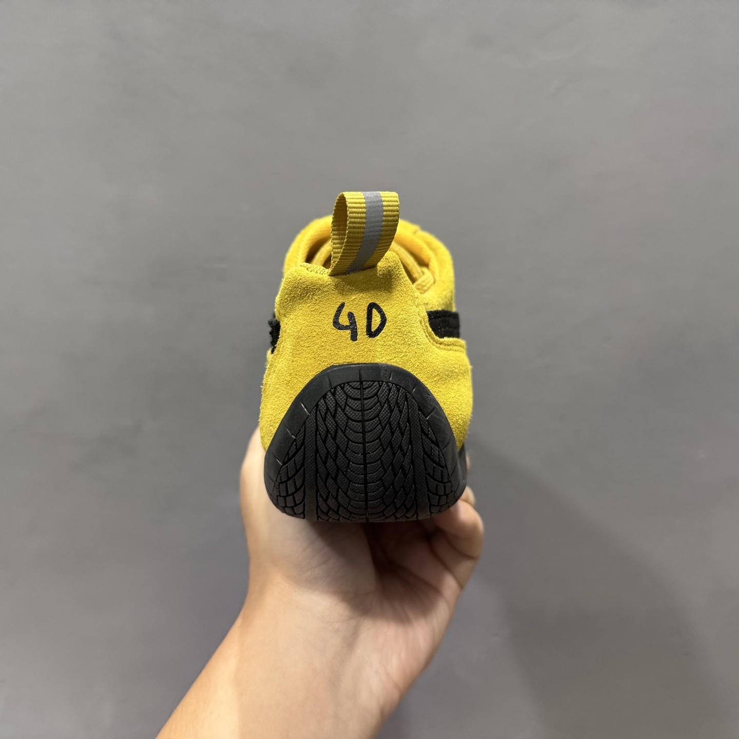 200 PUMA 彪马 x Balenciaga巴黎世家 Speedcat Suede 系列 薄底鞋 圆头做旧磨损 低帮 生活休闲鞋