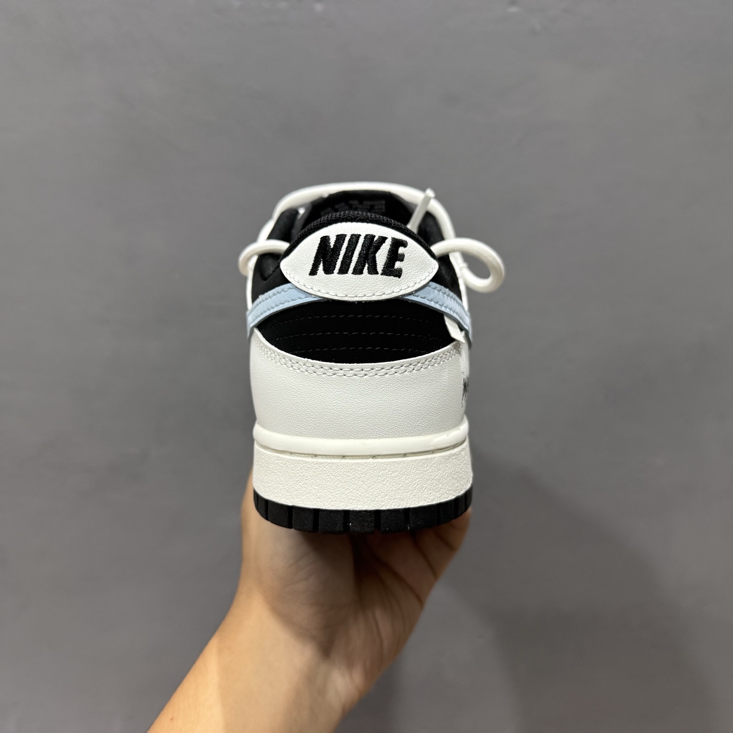 ￥280 Nike SB Dunk Low ”JuDo it” 绑带  低帮休闲板鞋 WB0515-088