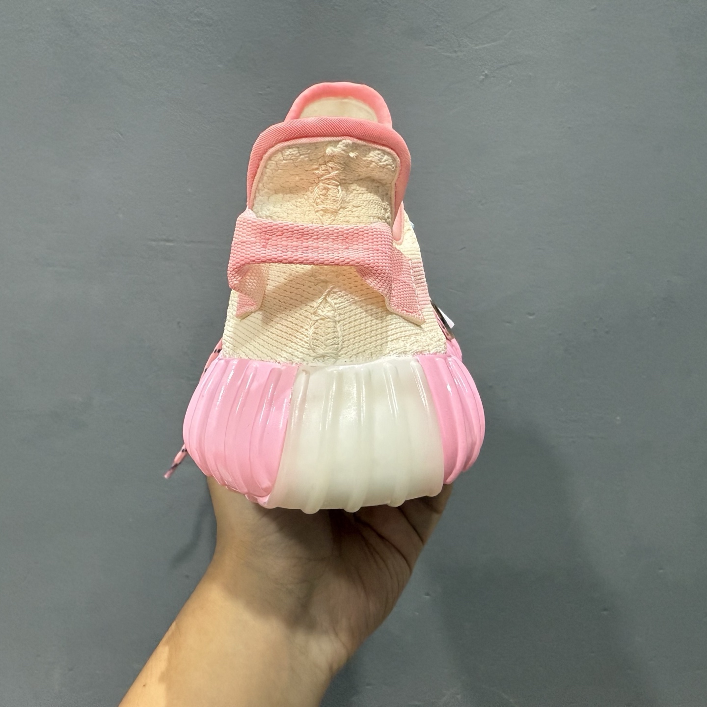 ￥260 AdidYeezy 350 BooV2 CP9366 阿迪达斯椰子350二代 粉西瓜