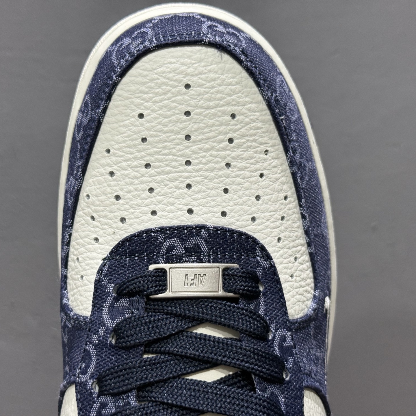 ￥260 Nike Air Force 1'07 Low 古驰联名 藏蓝牛仔 空军一号低帮休闲板鞋 SC0601-569