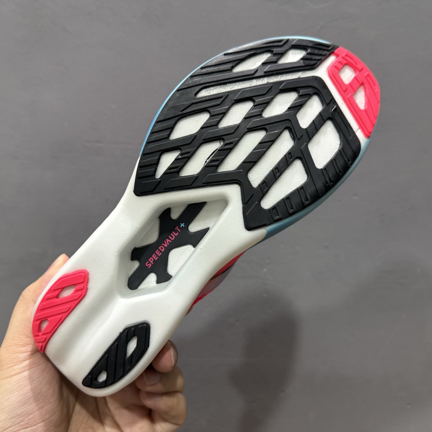 200 外贸热款专供 Brooks 布鲁克斯 Gho17 网面运动鞋 1104421D048 11151