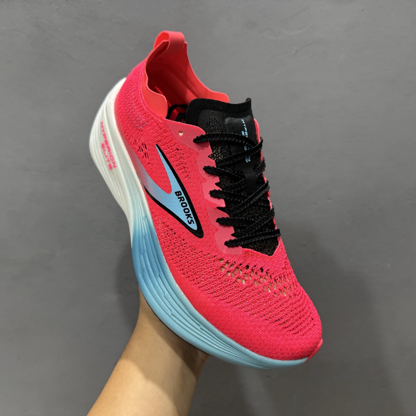 200 外贸热款专供 Brooks 布鲁克斯 Gho17 网面运动鞋 1104421D048 11151