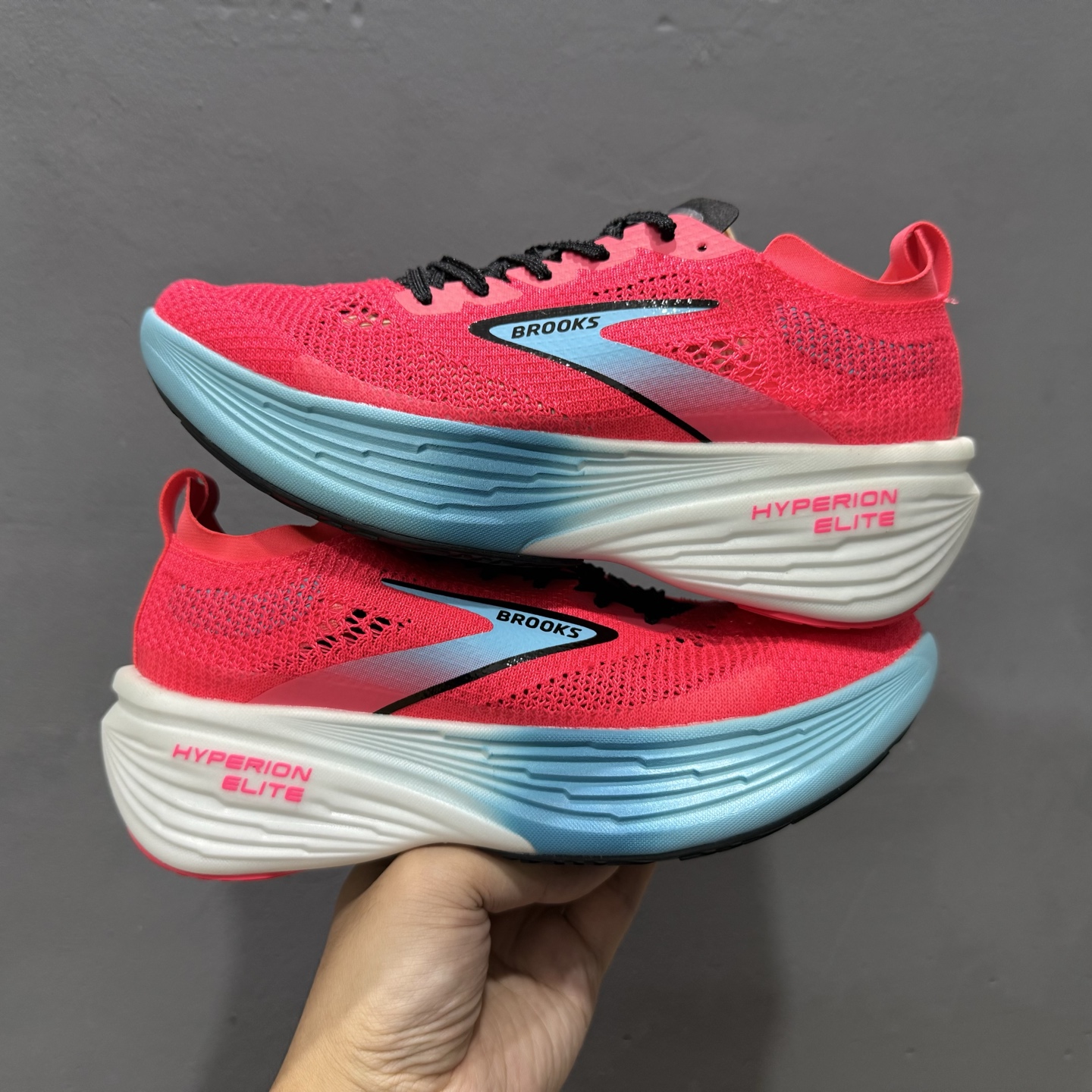 200 外贸热款专供 Brooks 布鲁克斯 Gho17 网面运动鞋 1104421D048 11151