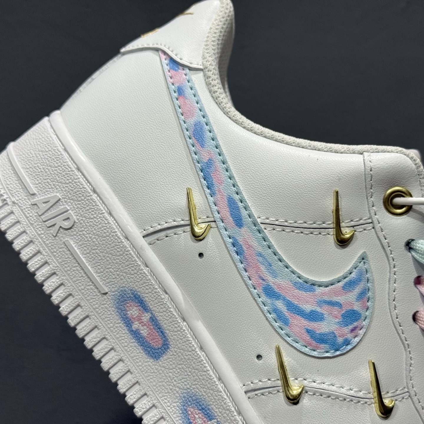 260 NK Air Force 1 空军一号休闲板鞋 ZH0316-105