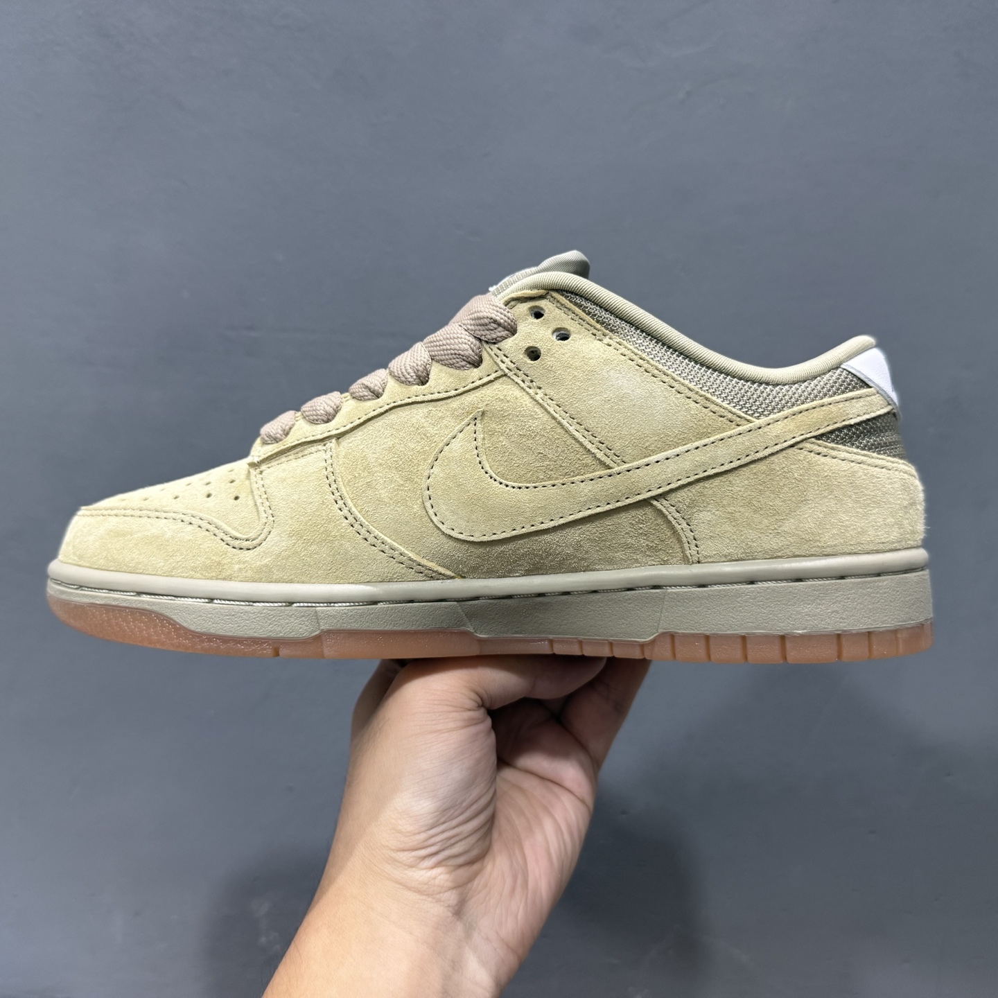 ￥210 Nike SB Dunk Low Pro B ”Pale Ivory” 象牙白 低帮休闲板鞋 HJ0367-200