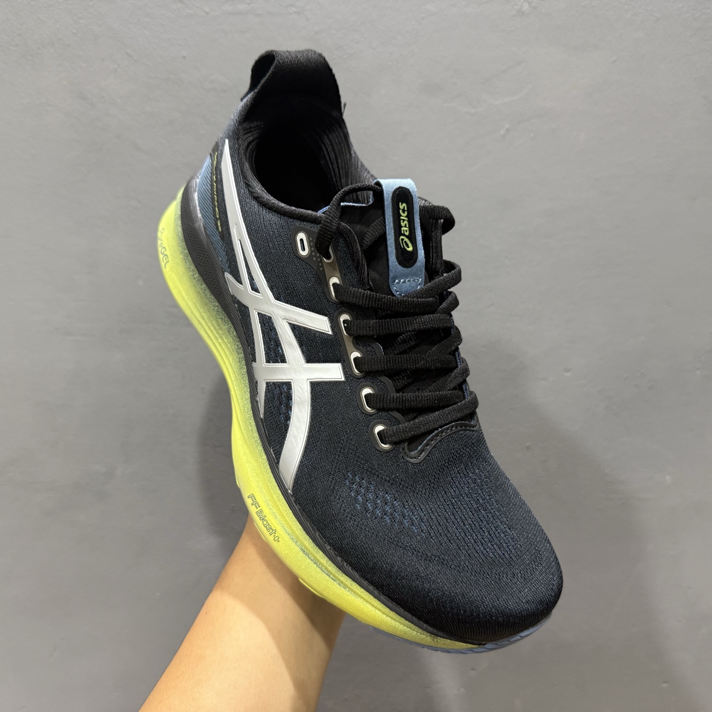 Asics Gel-Kayano 32代 运动休闲透气专业跑鞋 1011C130-001