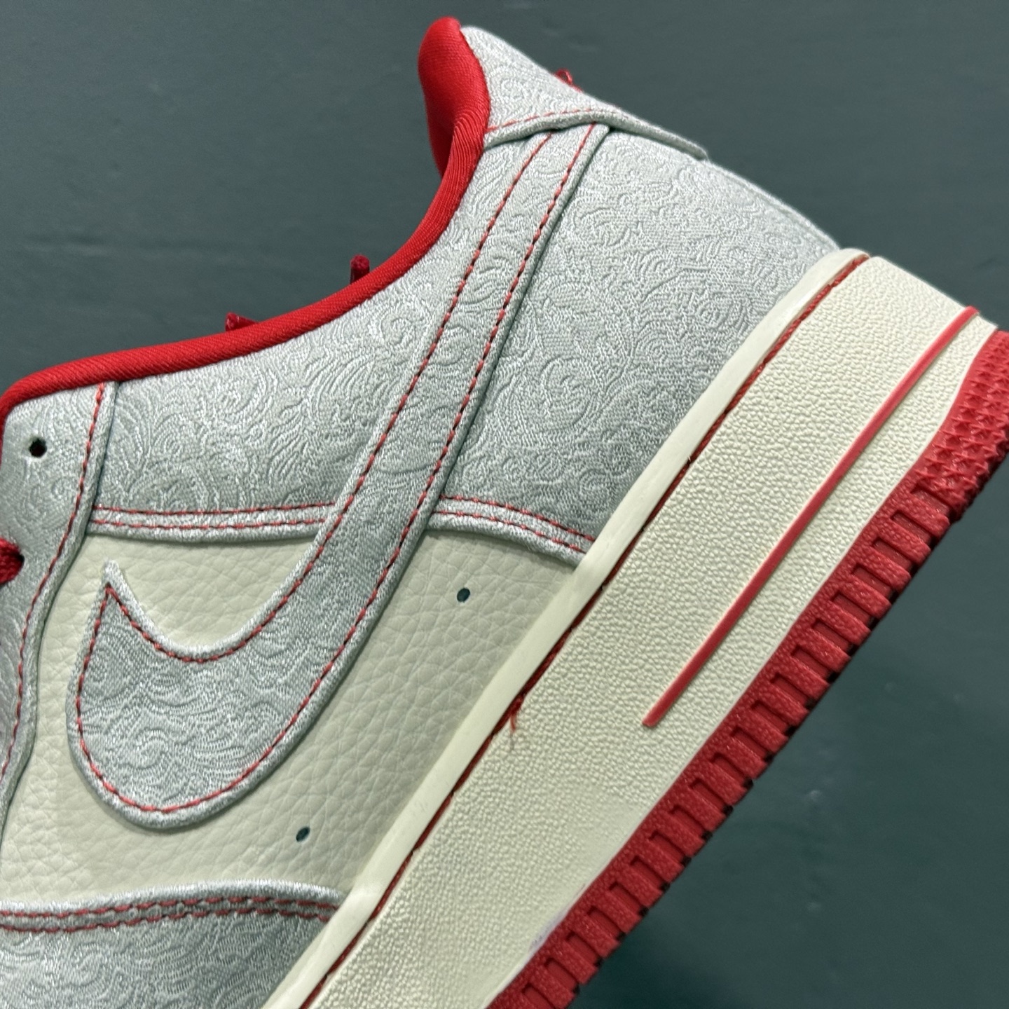 Nike Air Force 1'07 Low 麻辣龙虾 空军一号低帮休闲板鞋 ZD1988-004