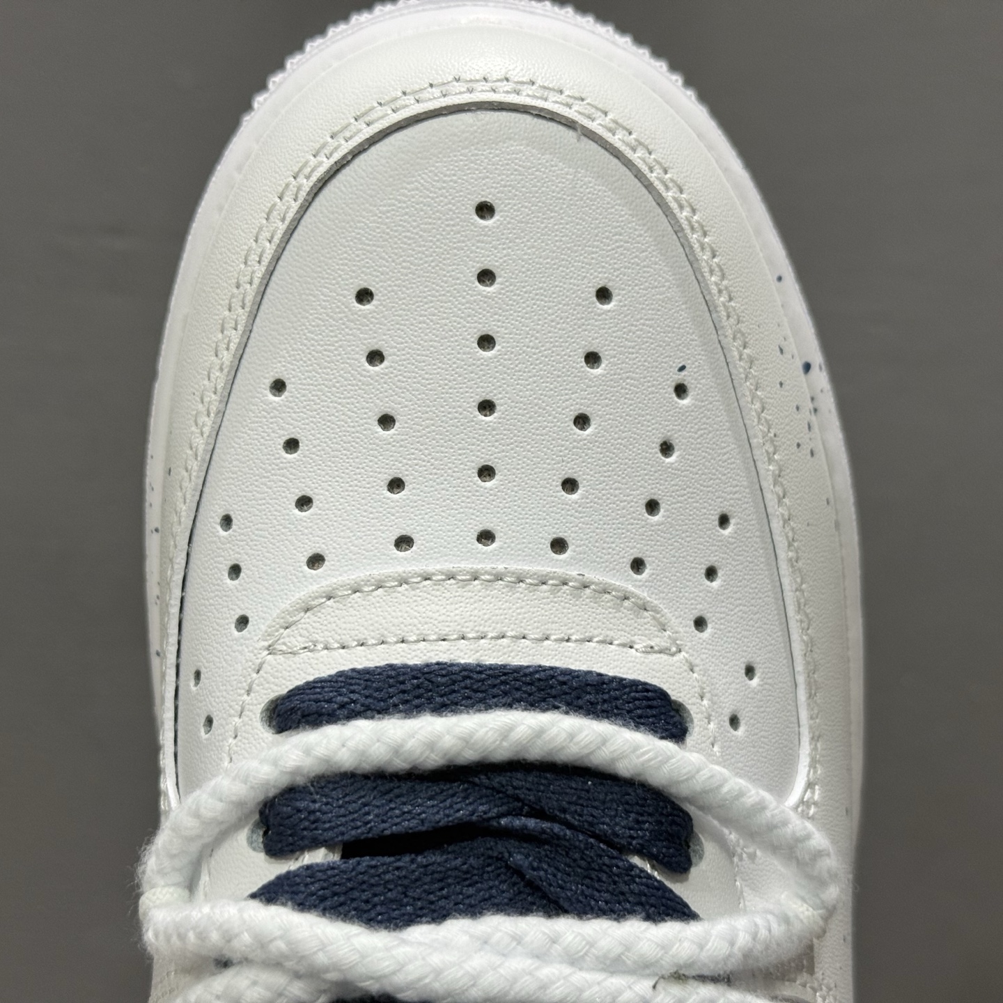 Nike Air Force 1'07 Low 字母涂鸦复古 空军一号低帮休闲板鞋 ZH0316-106