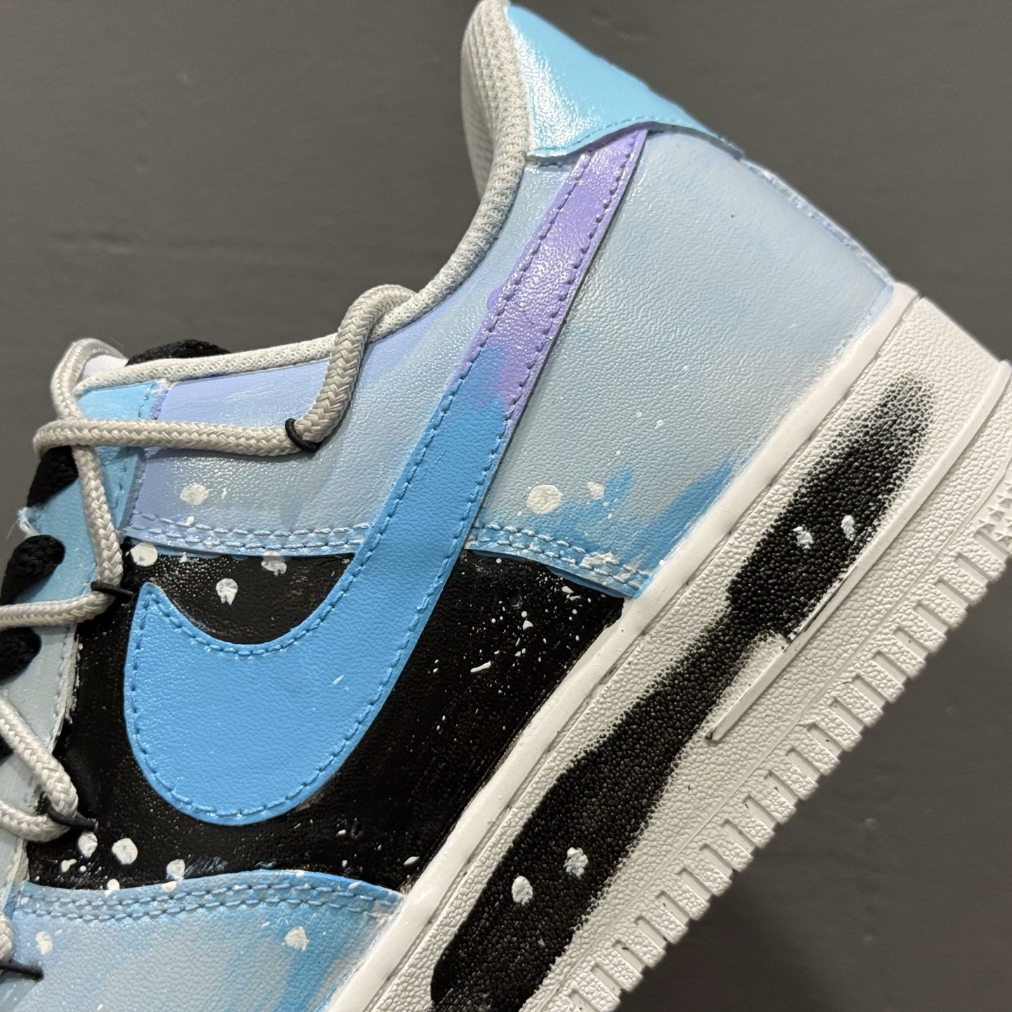 Nike Air Force 1'07 Low ”Chasing Dream” 手绘涂鸦 云浪逐梦 空军一号低帮休闲板鞋 CW2288-101