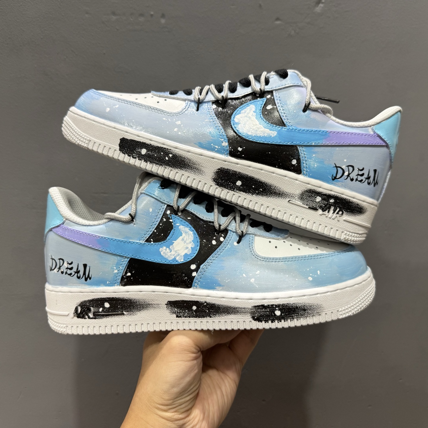 Nike Air Force 1'07 Low ”Chasing Dream” 手绘涂鸦 云浪逐梦 空军一号低帮休闲板鞋 CW2288-101
