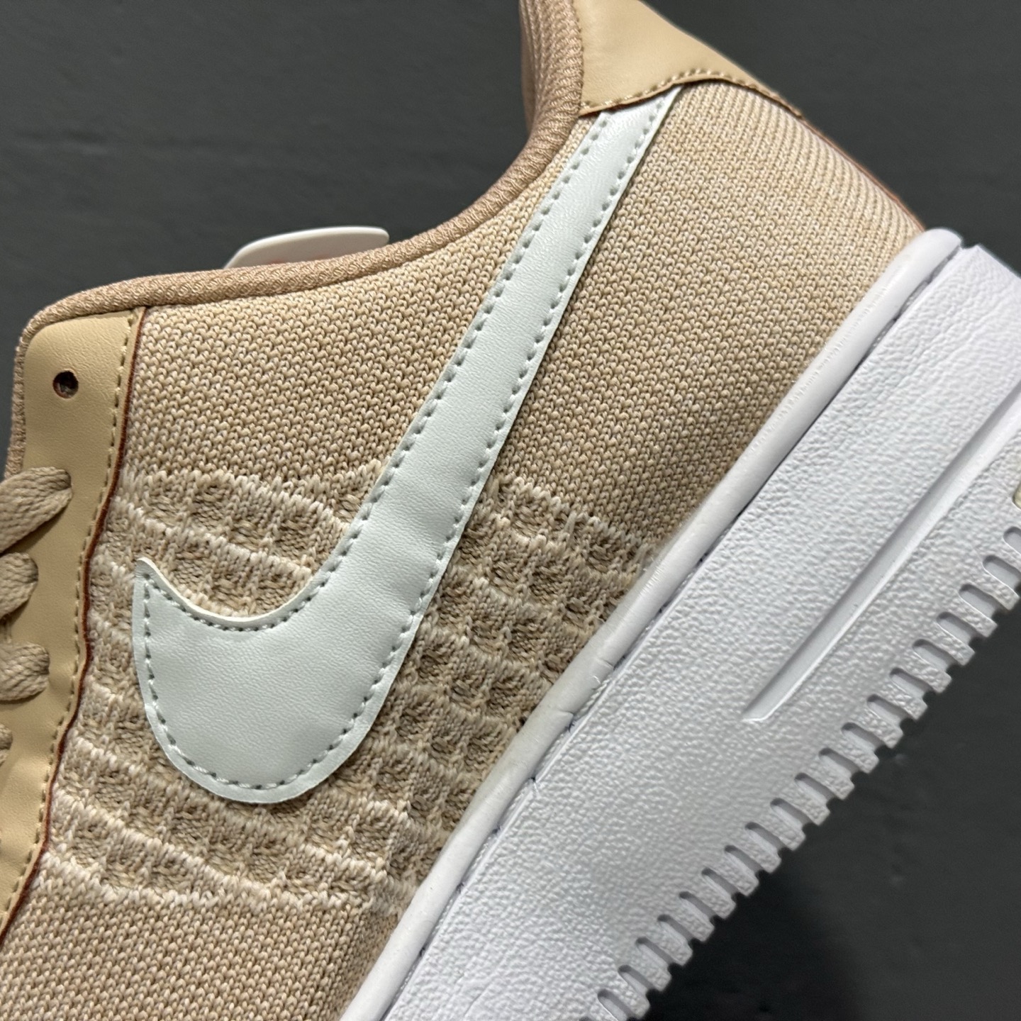 Nike Air Force 1'07 Low 飞织卡其色 空军一号低帮休闲板鞋 CI0051-299