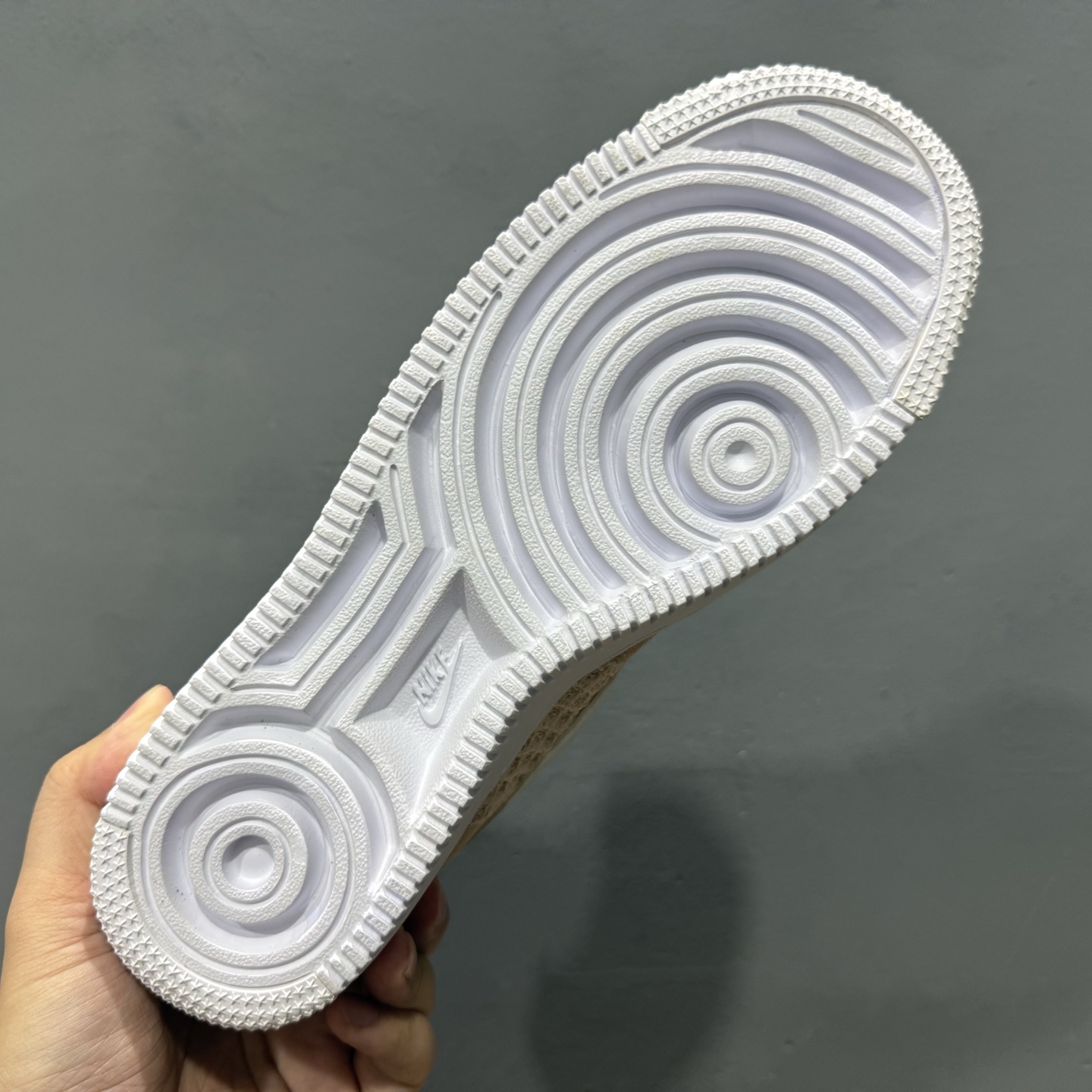 Nike Air Force 1'07 Low 飞织卡其色 空军一号低帮休闲板鞋 CI0051-299