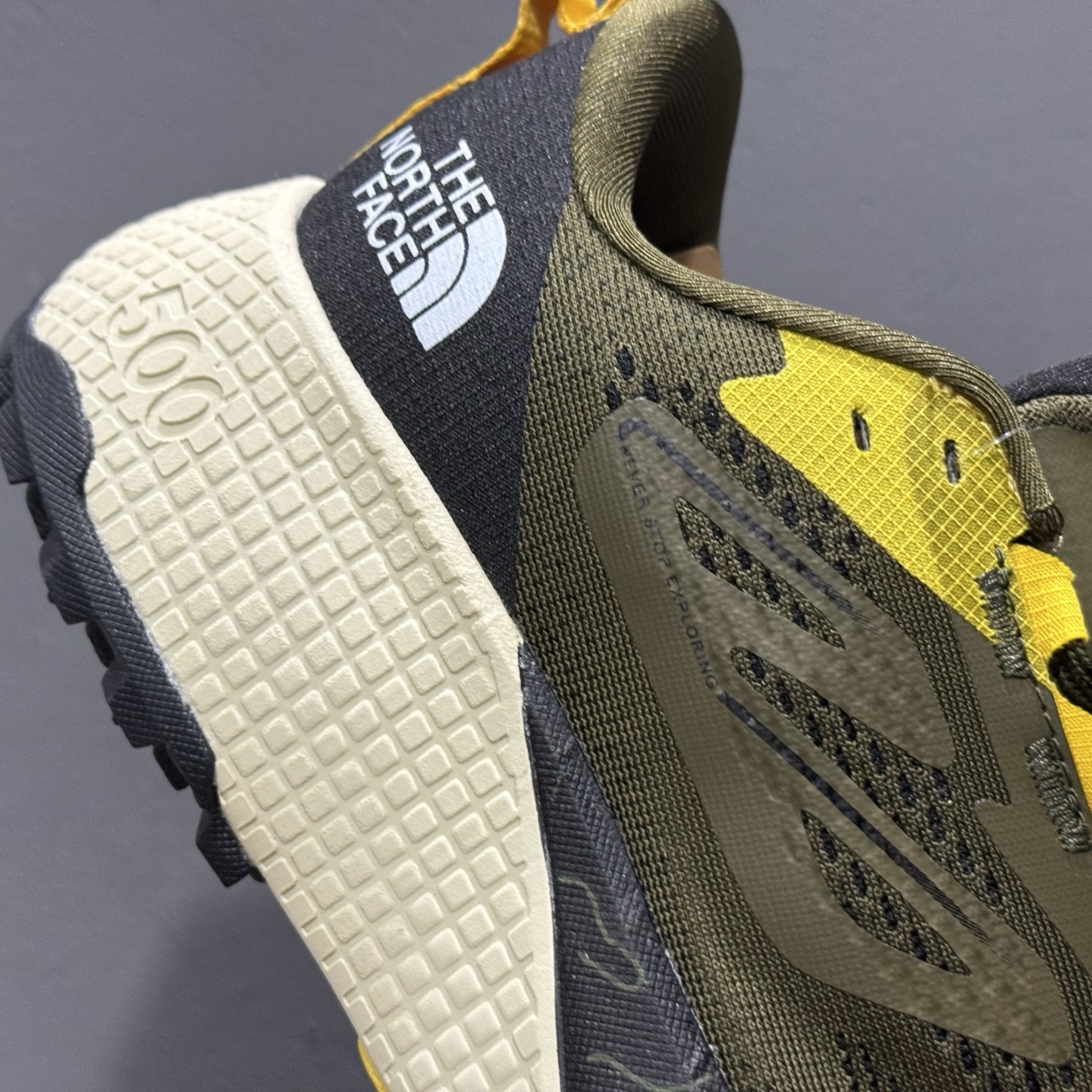 The North Face 北面 Thermoball 舒适百搭防滑耐磨 低帮 越野跑步鞋 8AAB-WK2 6201