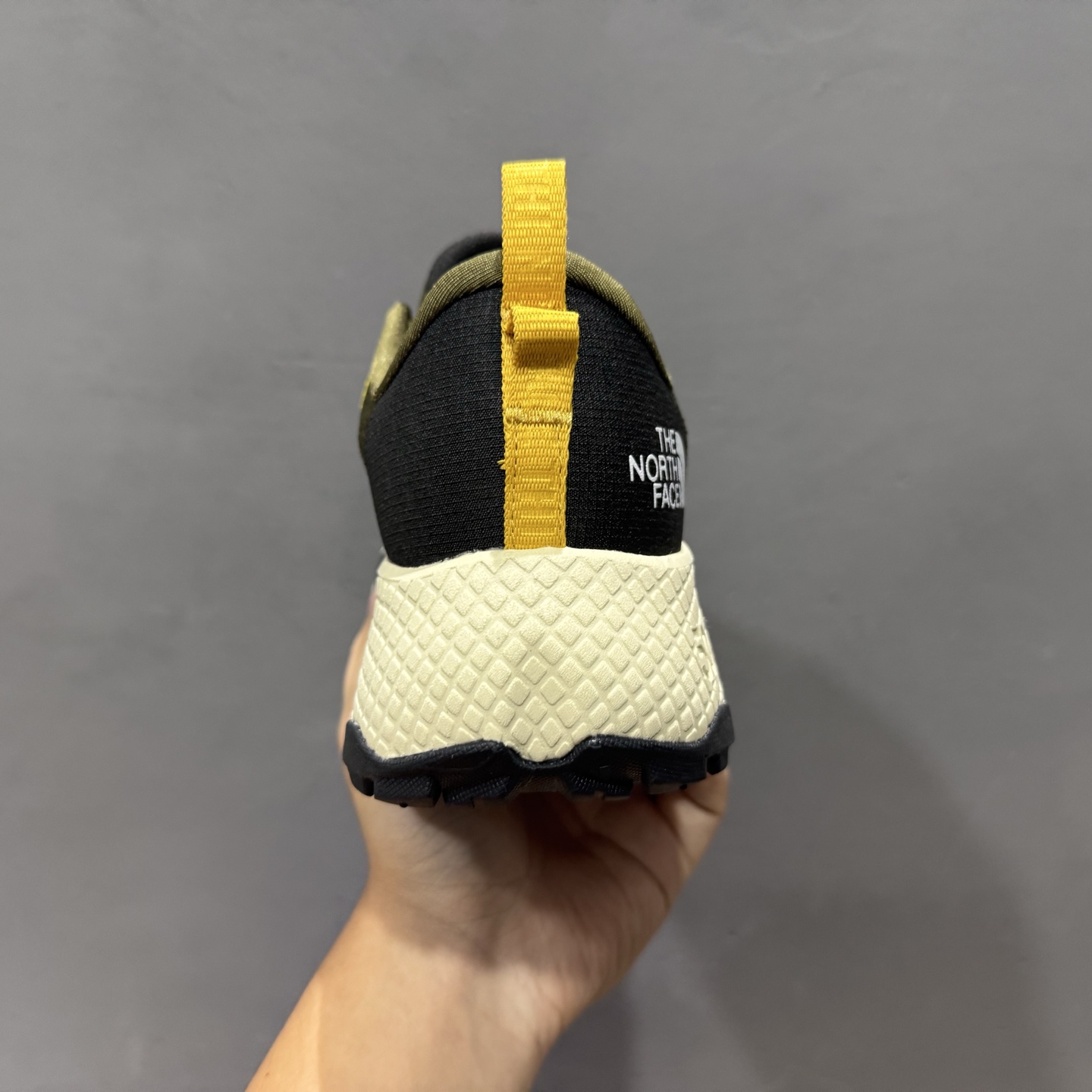 The North Face 北面 Thermoball 舒适百搭防滑耐磨 低帮 越野跑步鞋 8AAB-WK2 6201