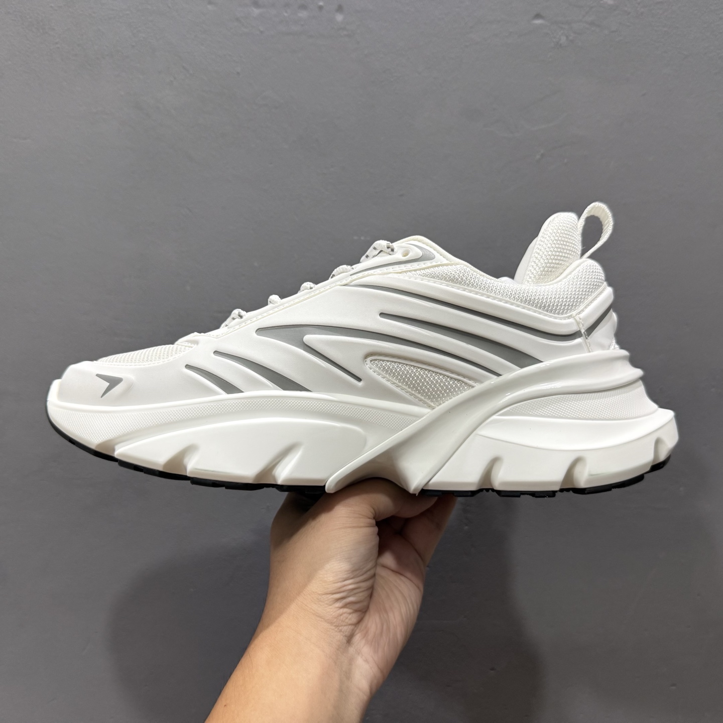 顶级版本Dior B44 Blade 休闲鞋运动鞋