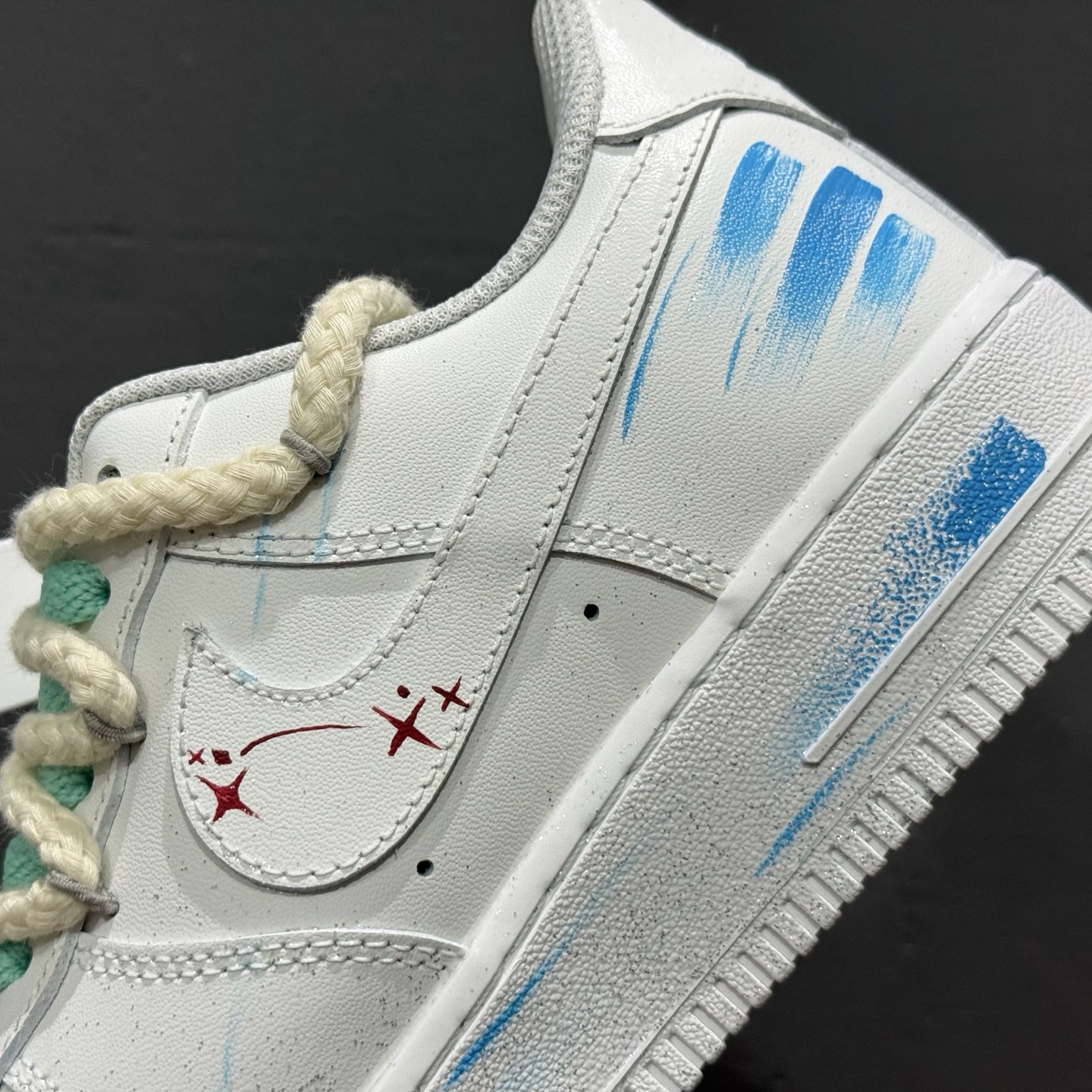 Nike Air Force 1'07 Low ”Aries” 手绘涂鸦十二星座系列 白羊座 空军一号低帮休闲板鞋
