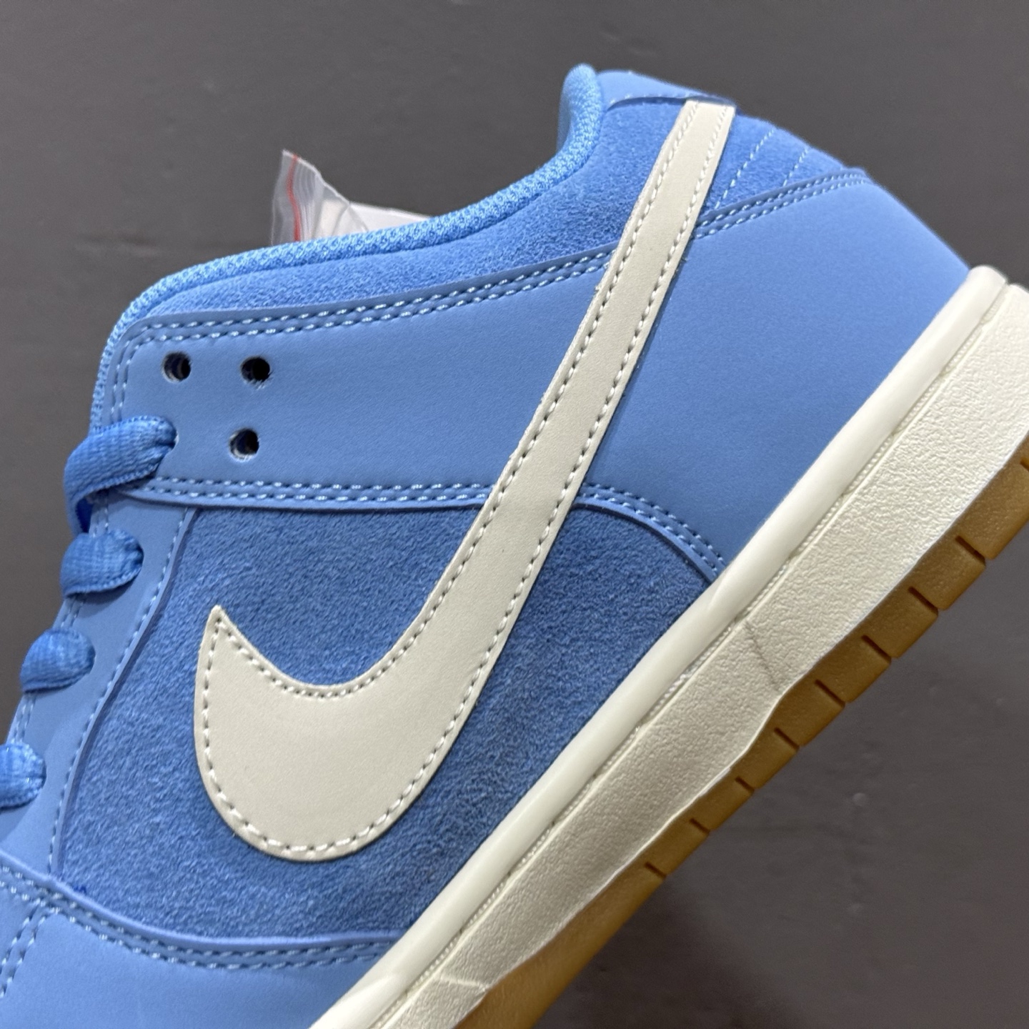 Nike SB Dunk Low pro 独家版型蒸餾加工帶來的是更好的视觉和脚感体验 FJ1674-401