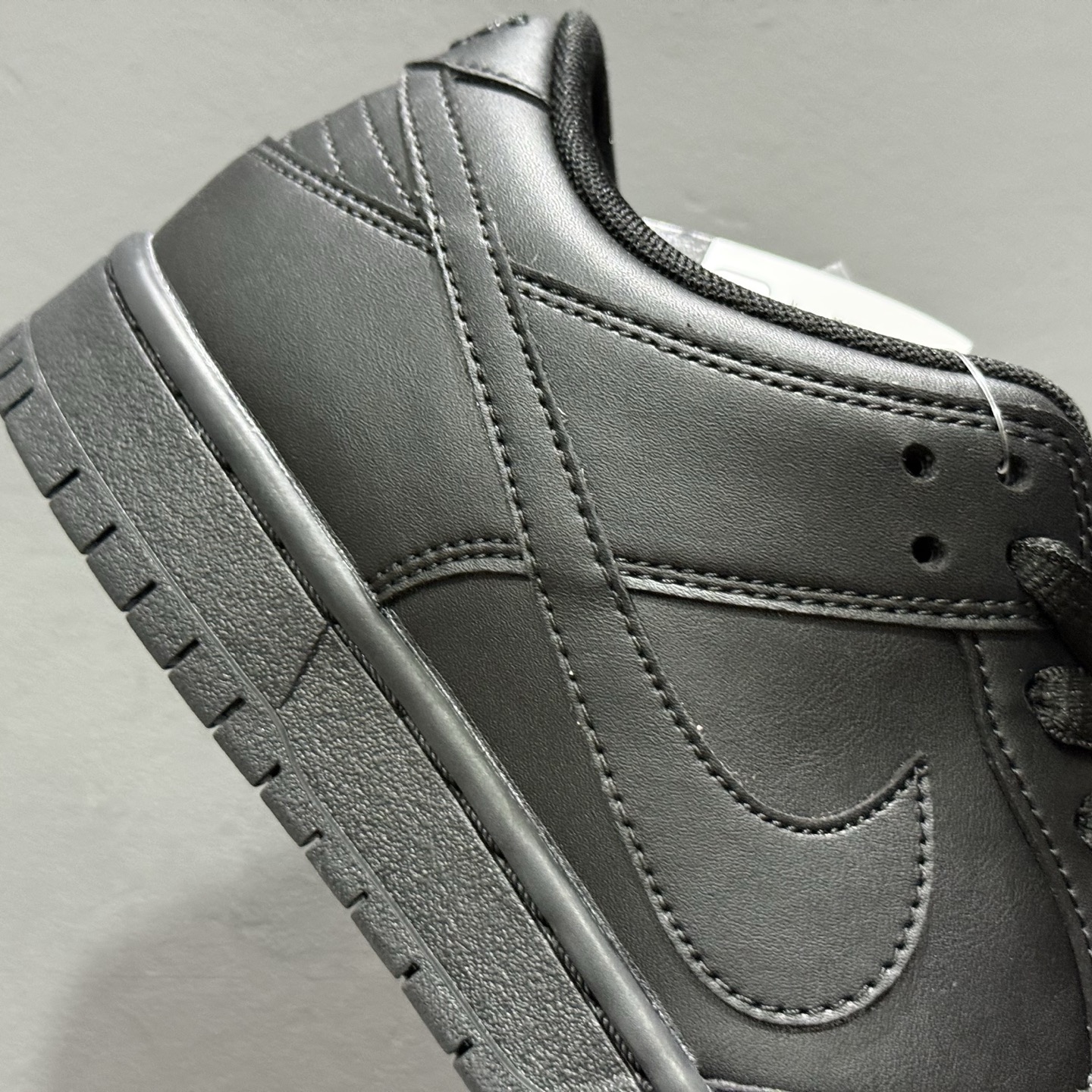 Nike SB Dunk Low pro 独家版型蒸餾加工帶來的是更好的视觉和脚感体验 超高清洁度 FJ1674-001