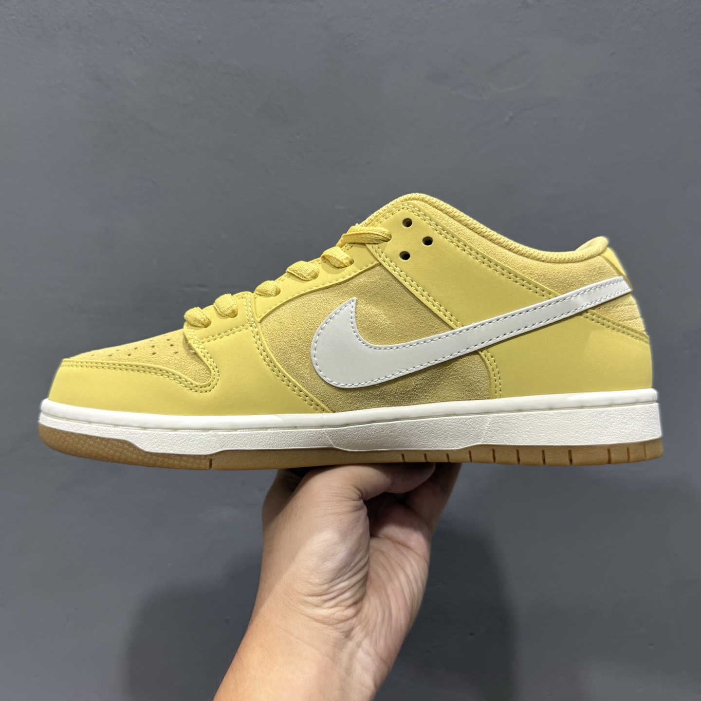 Nike SB Dunk Low pro 独家版型蒸餾加工帶來的是更好的视觉和脚感体验 FJ1674-700