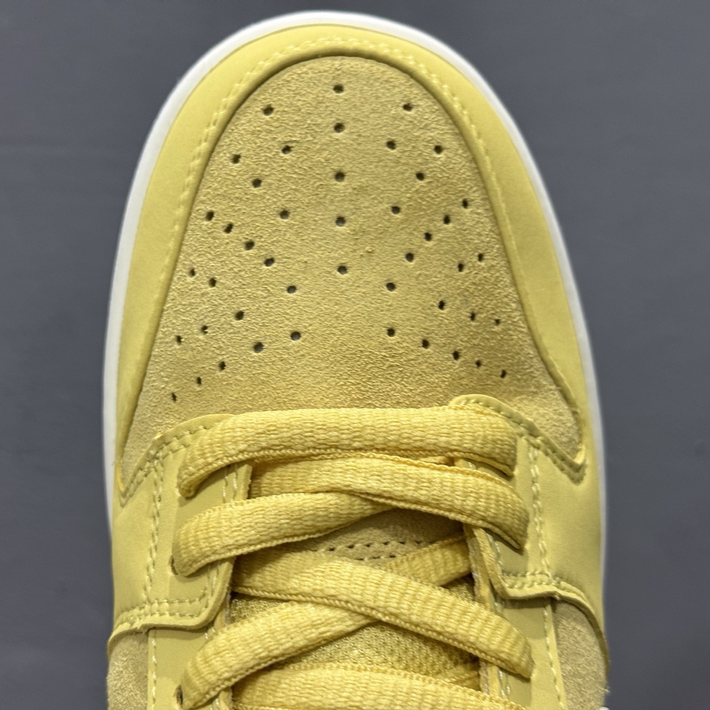 Nike SB Dunk Low pro 独家版型蒸餾加工帶來的是更好的视觉和脚感体验 FJ1674-700